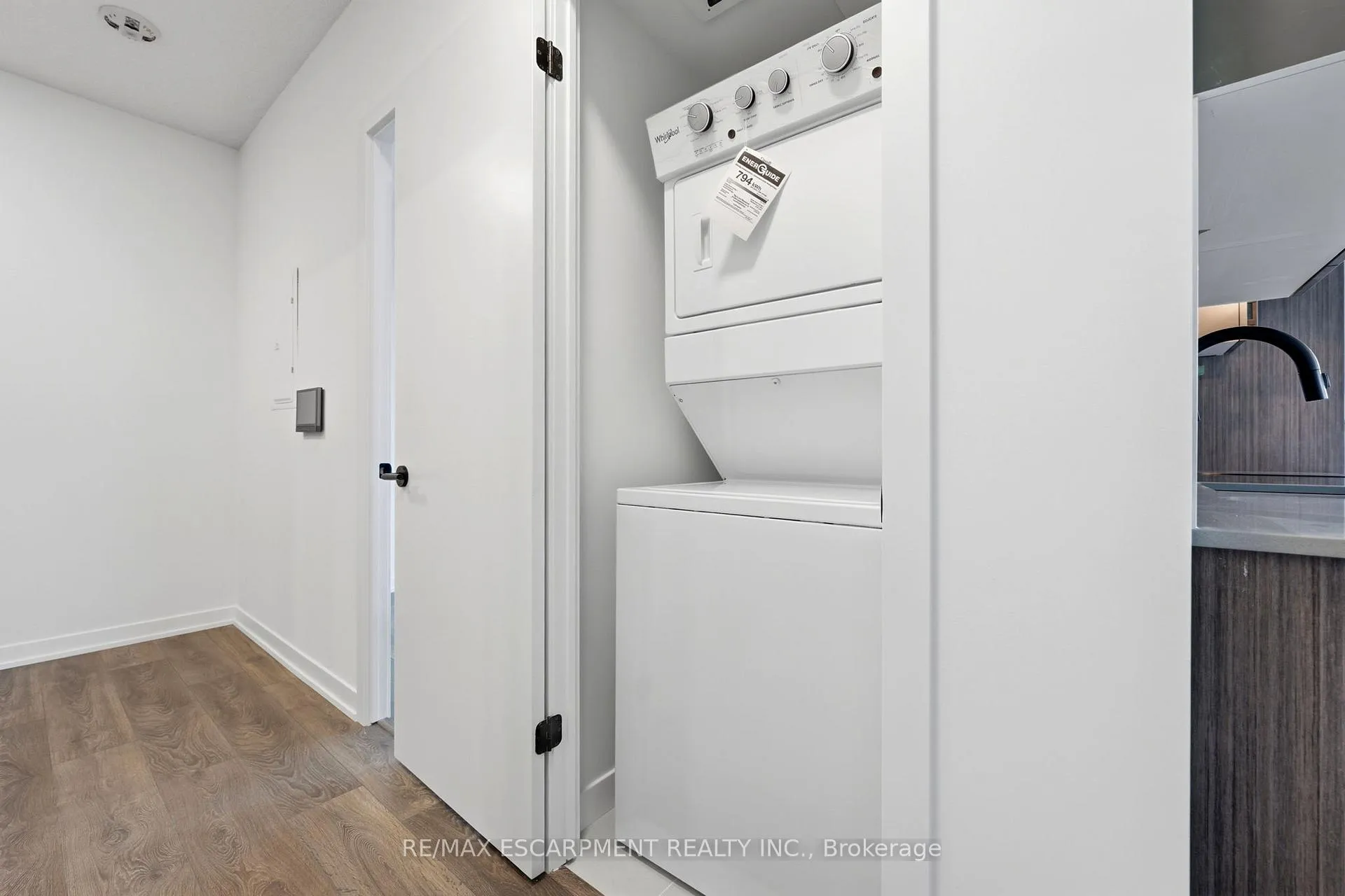 Photo 19 of Unit C1403, 4878 Powers Common, Burlington, Alton — HOMEH