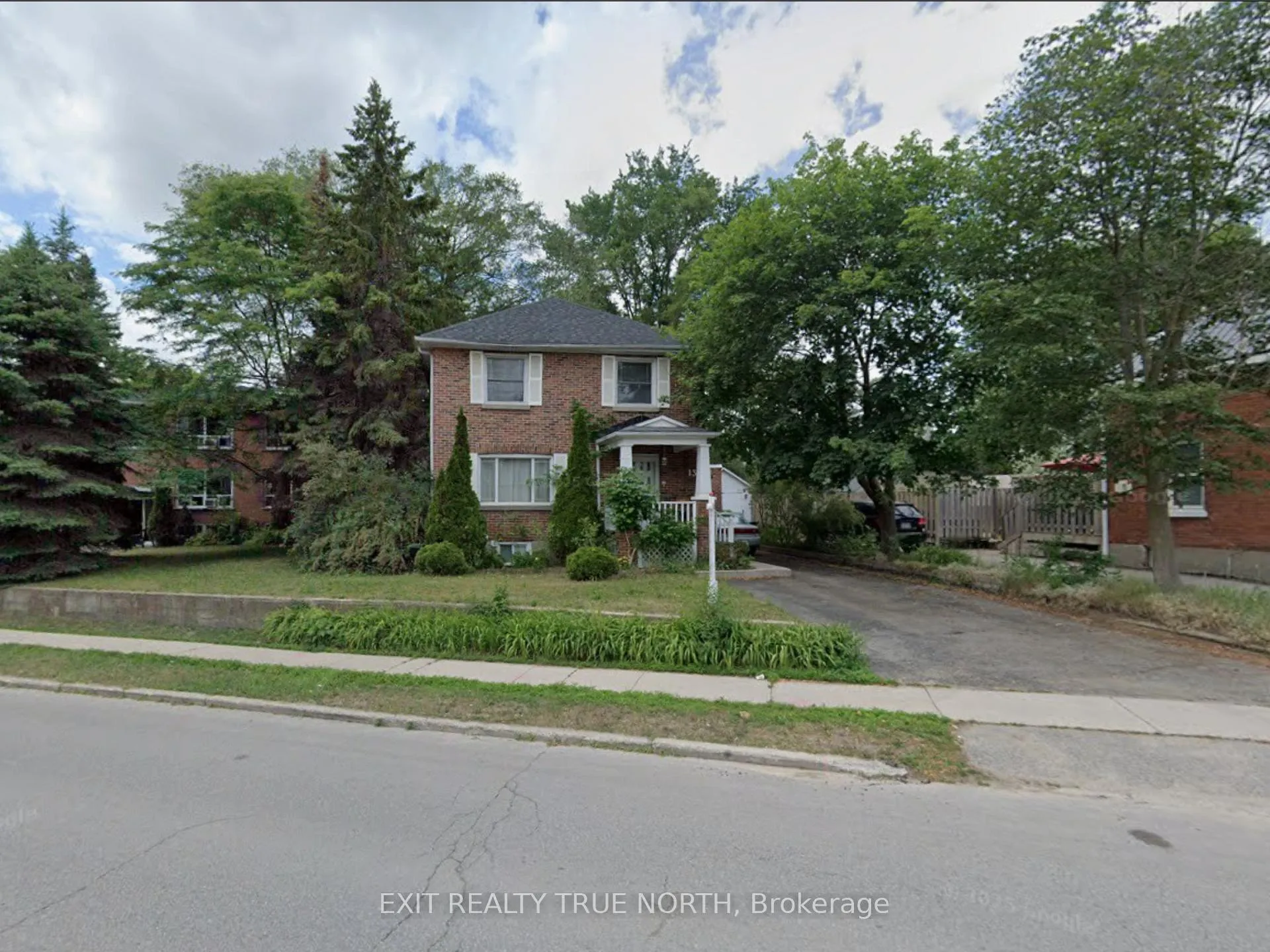 Photo 1 of BSMT - 134 Innisfil Street, Barrie, Sanford — HOMEH