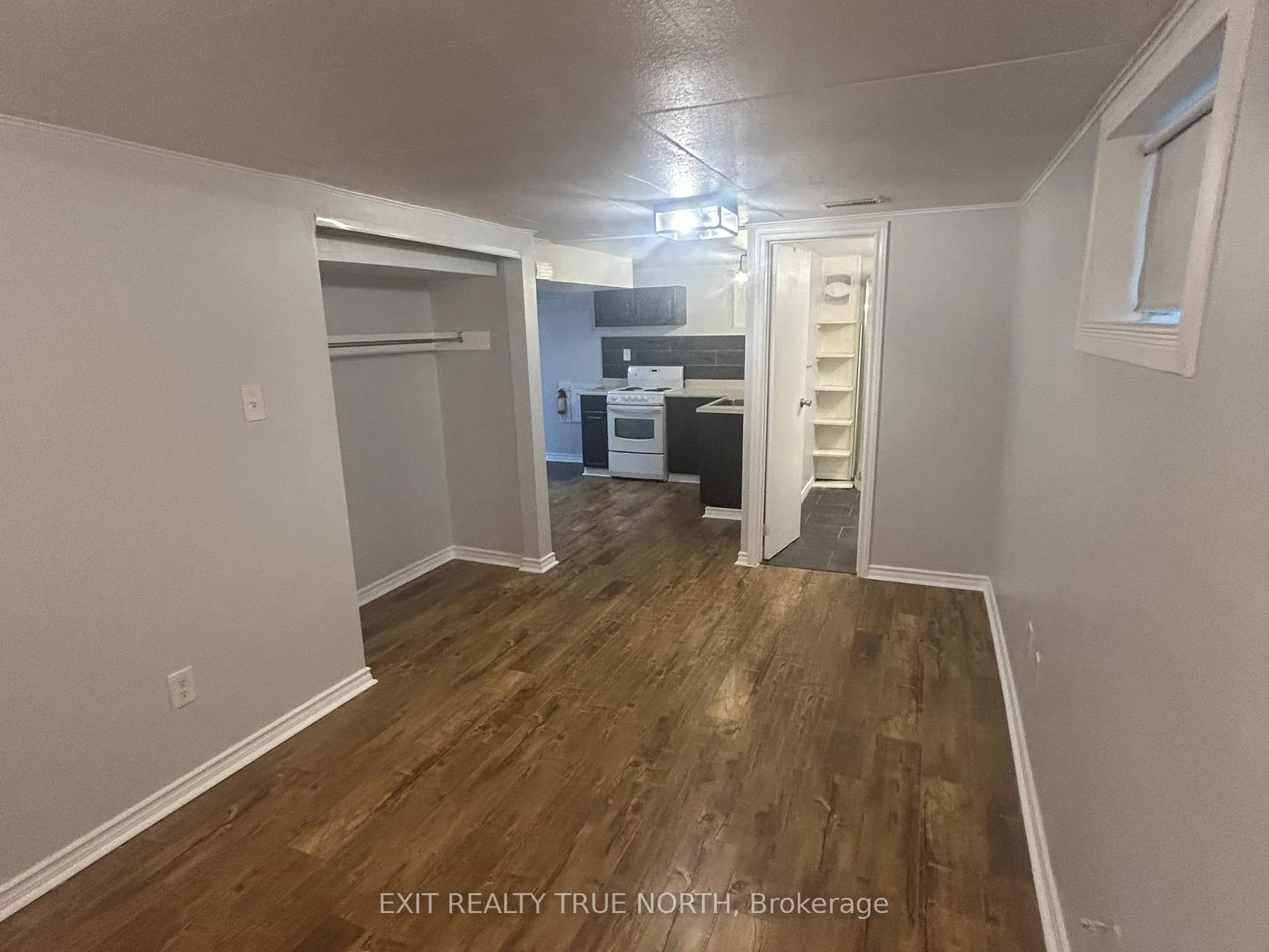 Photo 2 of BSMT - 134 Innisfil Street, Barrie, Sanford — HOMEH