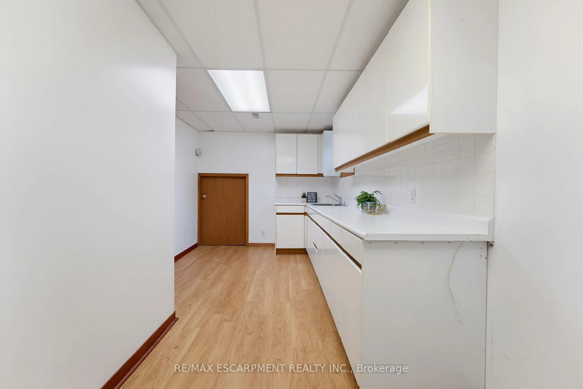 Photo 27 of 6 Treelawn Terrace, Brantford — HOMEH