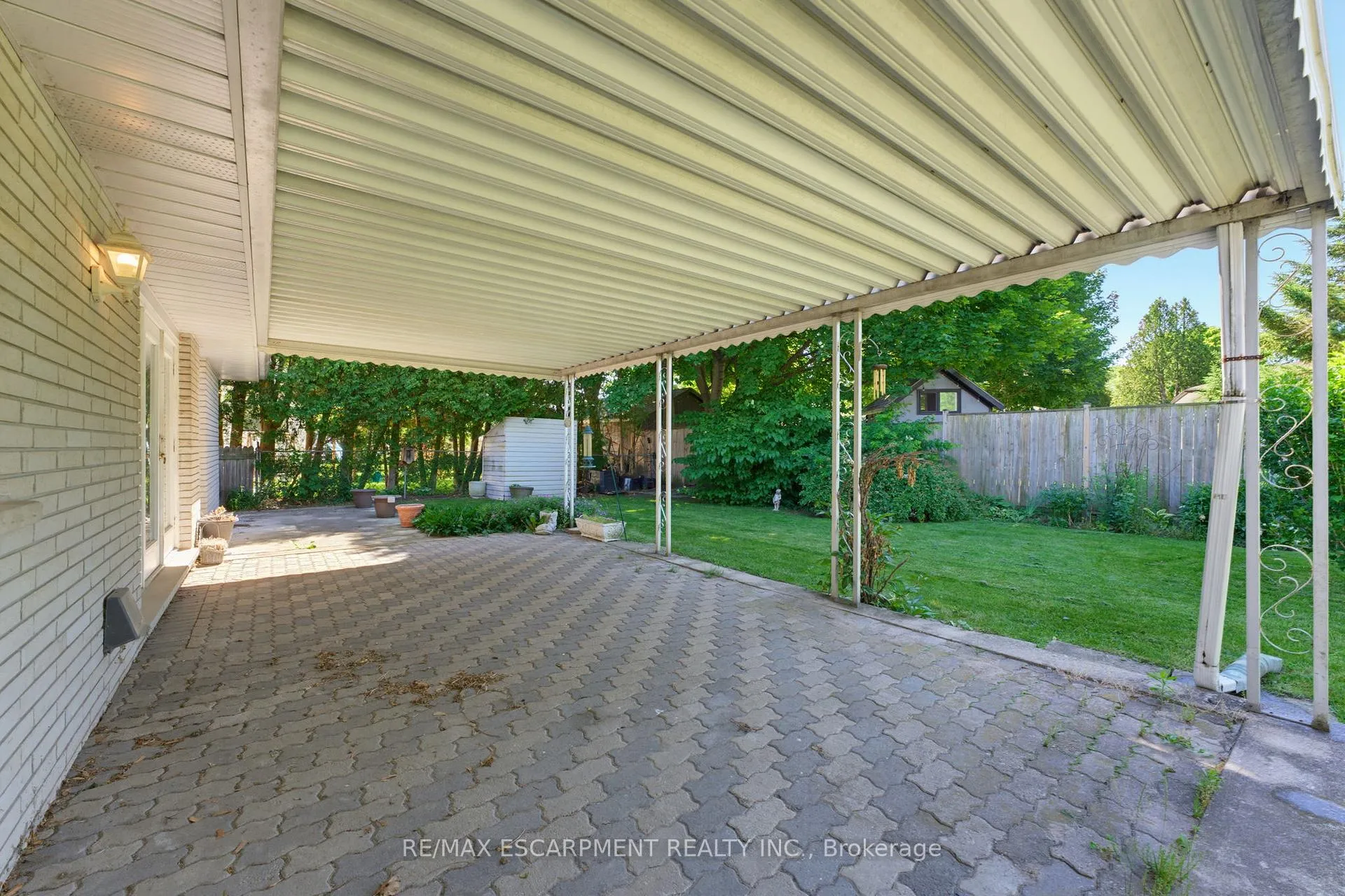 Photo 31 of 6 Treelawn Terrace, Brantford — HOMEH
