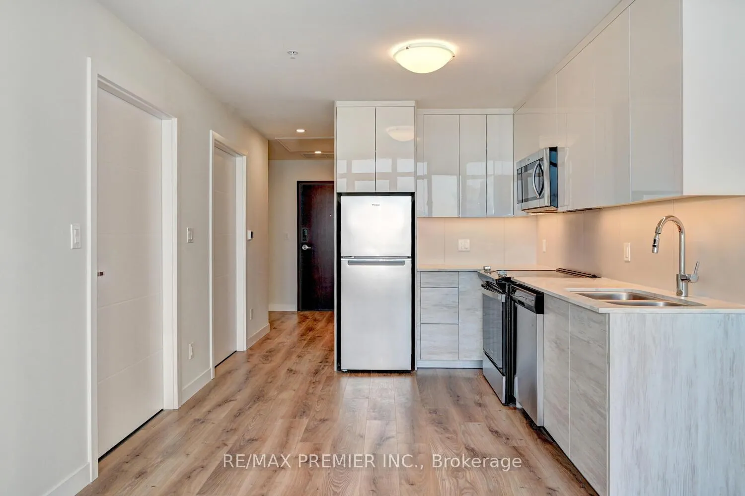 Photo 5 of Unit 603, 60 Frederick Street, Kitchener — HOMEH