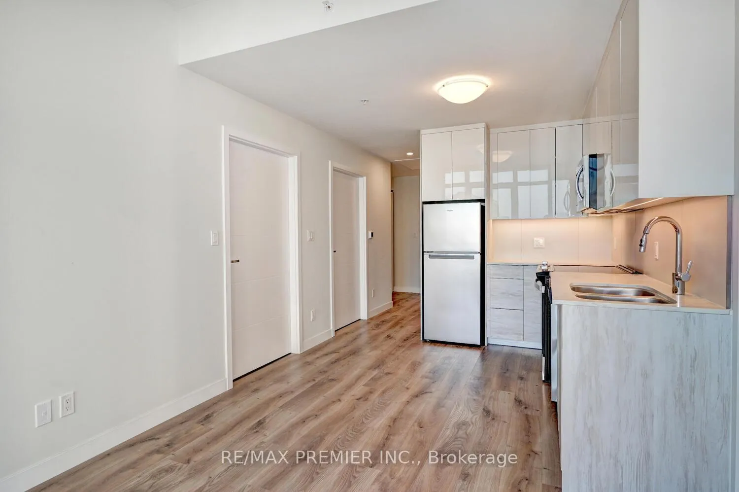 Photo 6 of Unit 603, 60 Frederick Street, Kitchener — HOMEH