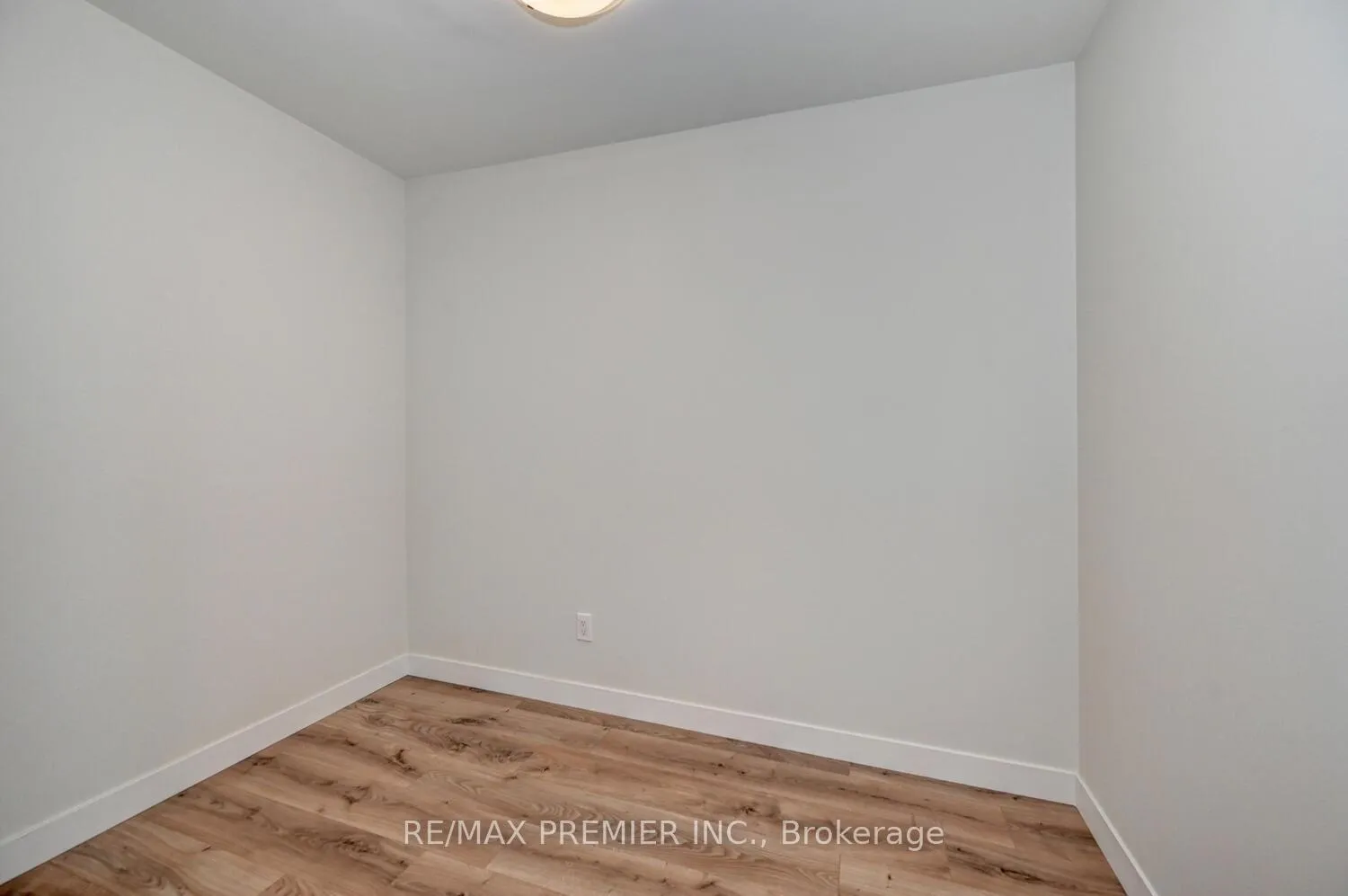 Photo 11 of Unit 603, 60 Frederick Street, Kitchener — HOMEH