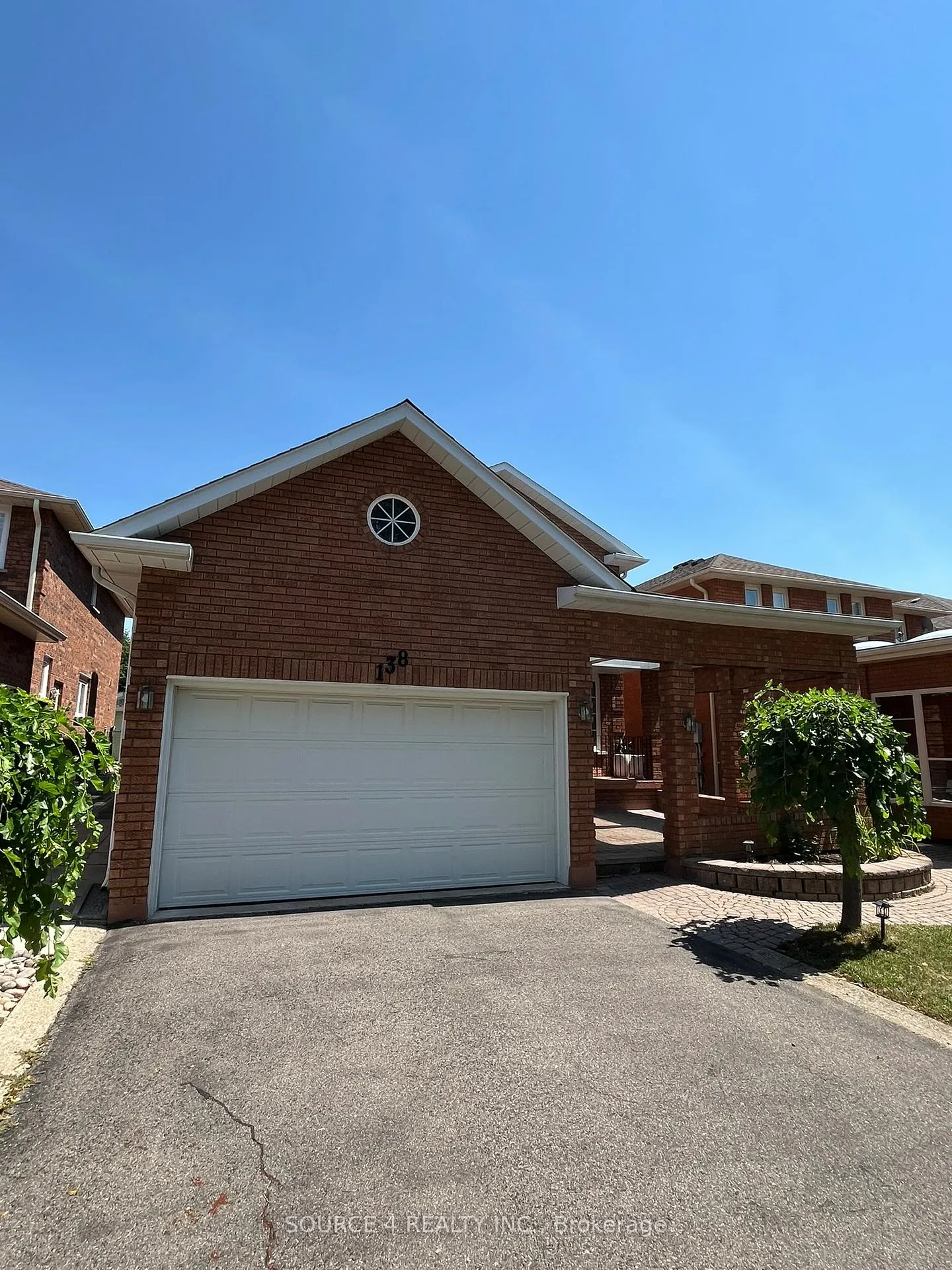 Photo 1 of Unit Basement, 138 Venetian Crescent, Vaughan, East Woodbridge — HOMEH