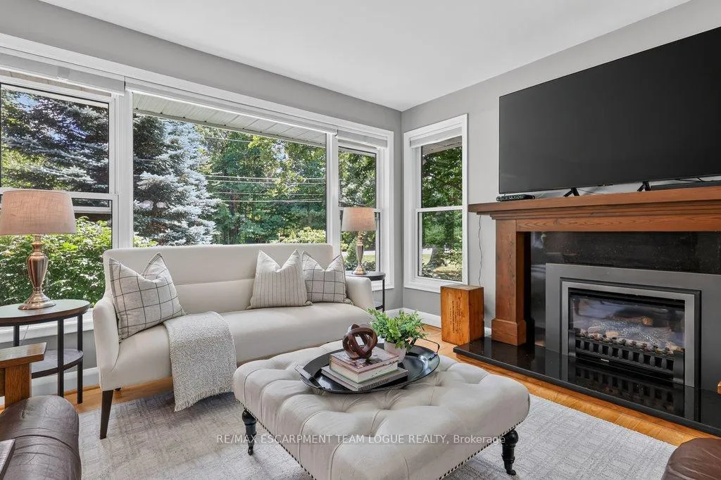Photo 6 of 403 Donald Campbell Avenue, Milton, Old Milton — HOMEH