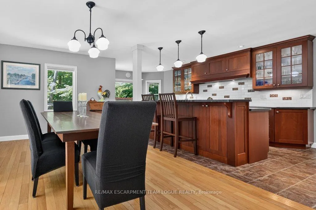 Photo 10 of 403 Donald Campbell Avenue, Milton, Old Milton — HOMEH
