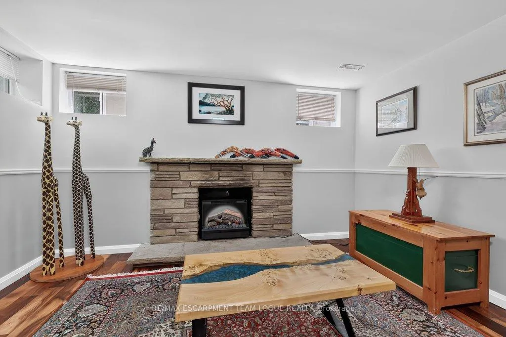 Photo 27 of 403 Donald Campbell Avenue, Milton, Old Milton — HOMEH
