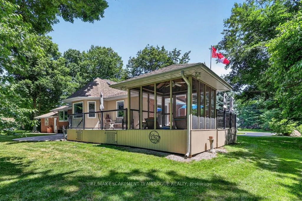Photo 36 of 403 Donald Campbell Avenue, Milton, Old Milton — HOMEH