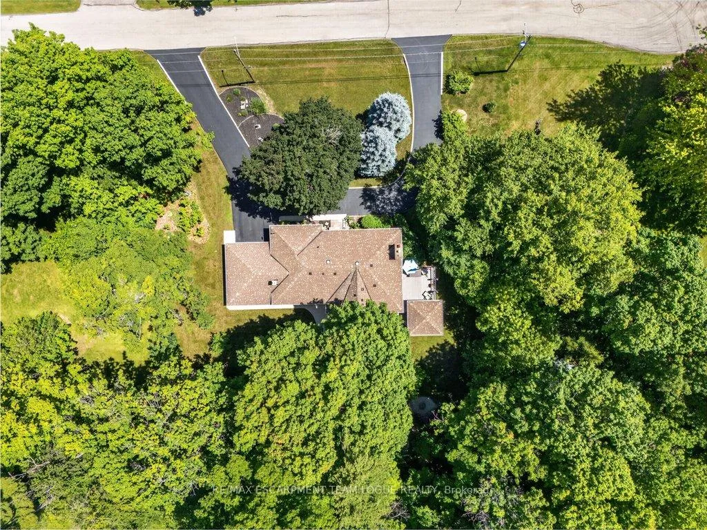 Photo 46 of 403 Donald Campbell Avenue, Milton, Old Milton — HOMEH