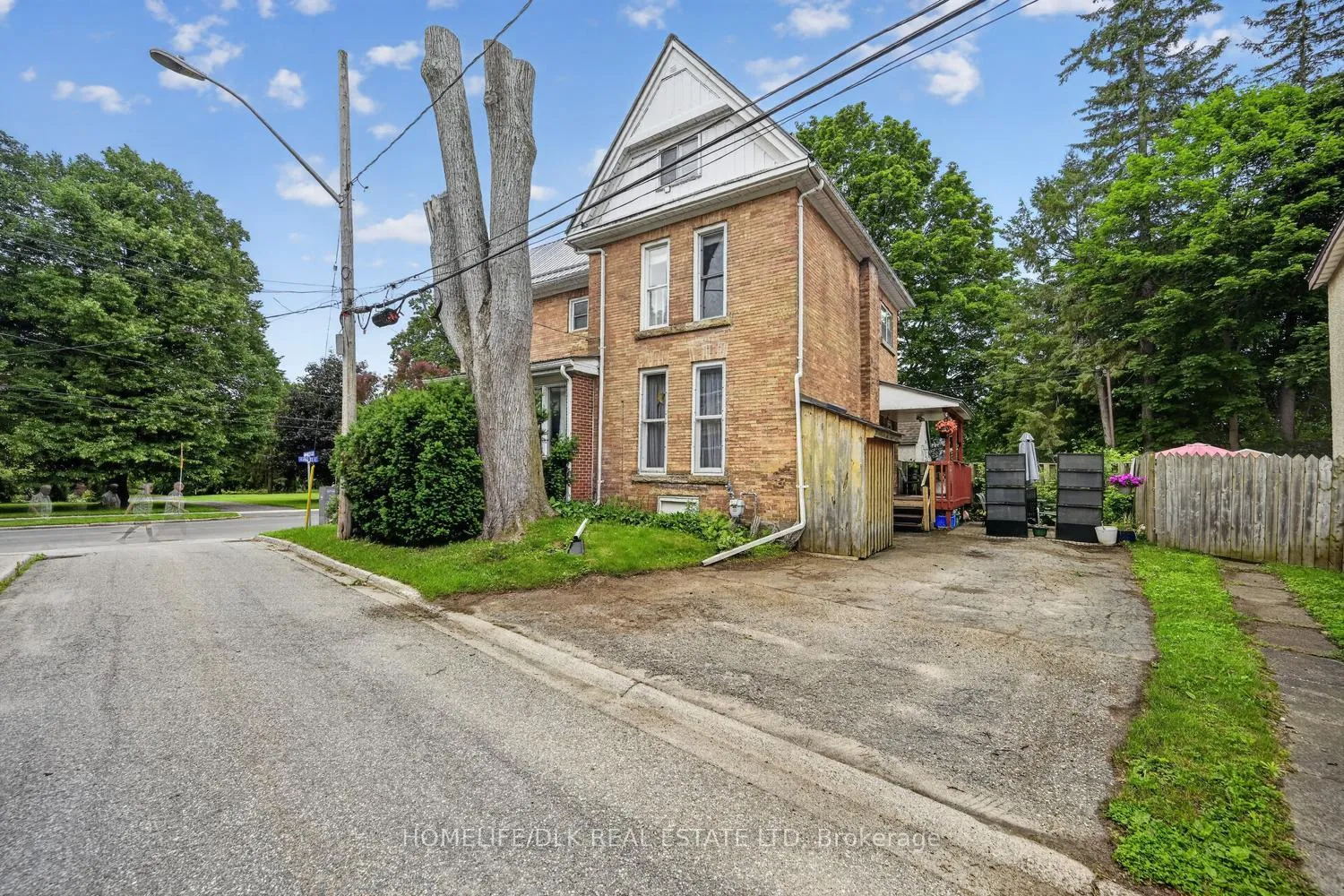 Photo 43 of 186 King Street E, Brockville, Brockville — HOMEH