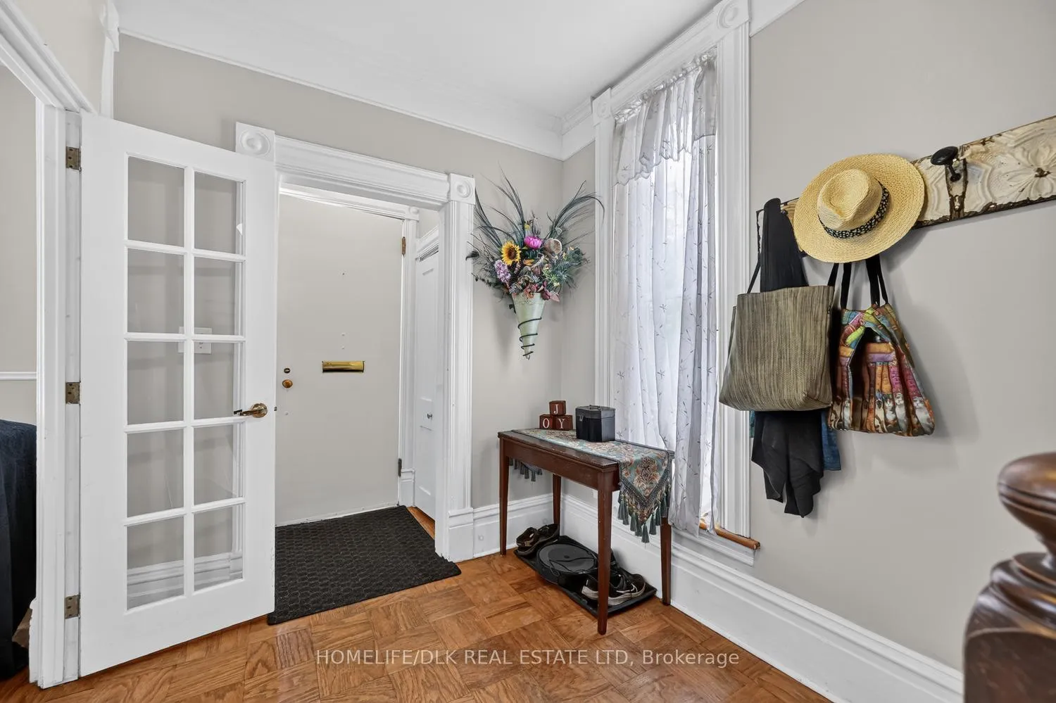 Photo 5 of 186 King Street E, Brockville, Brockville — HOMEH