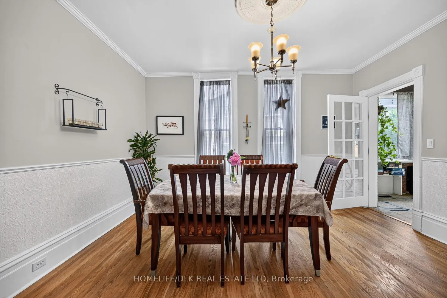 Photo 3 of 186 King Street E, Brockville, Brockville — HOMEH