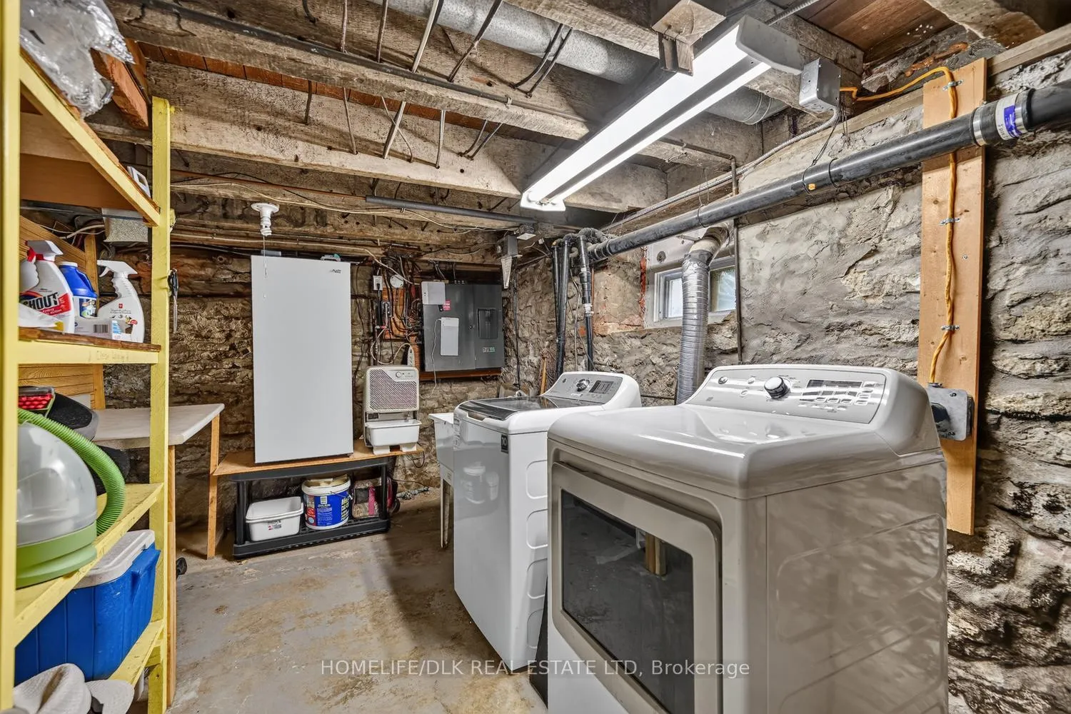 Photo 25 of 186 King Street E, Brockville, Brockville — HOMEH