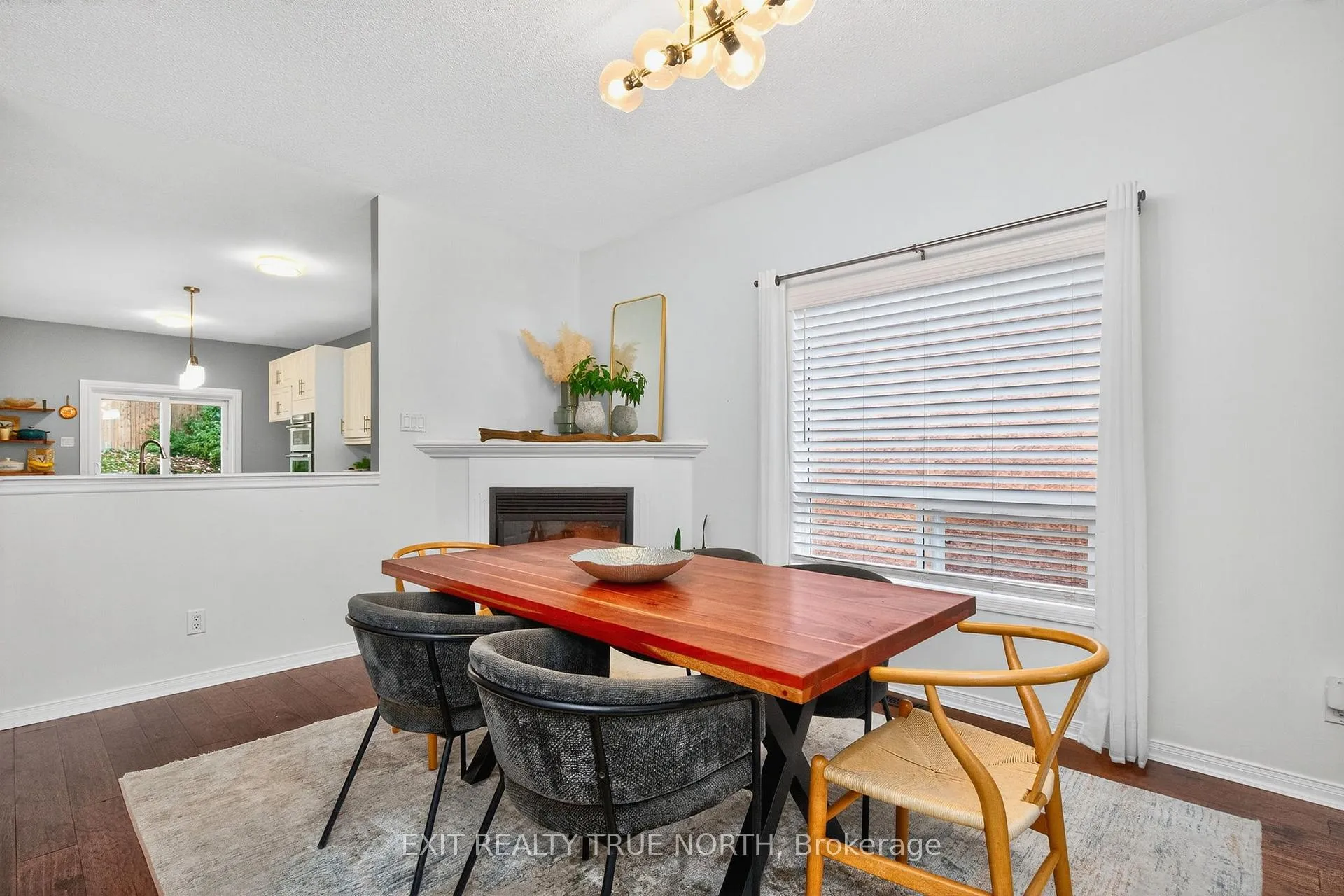 Photo 8 of 59 Edwards Drive, Barrie, Bayshore — HOMEH