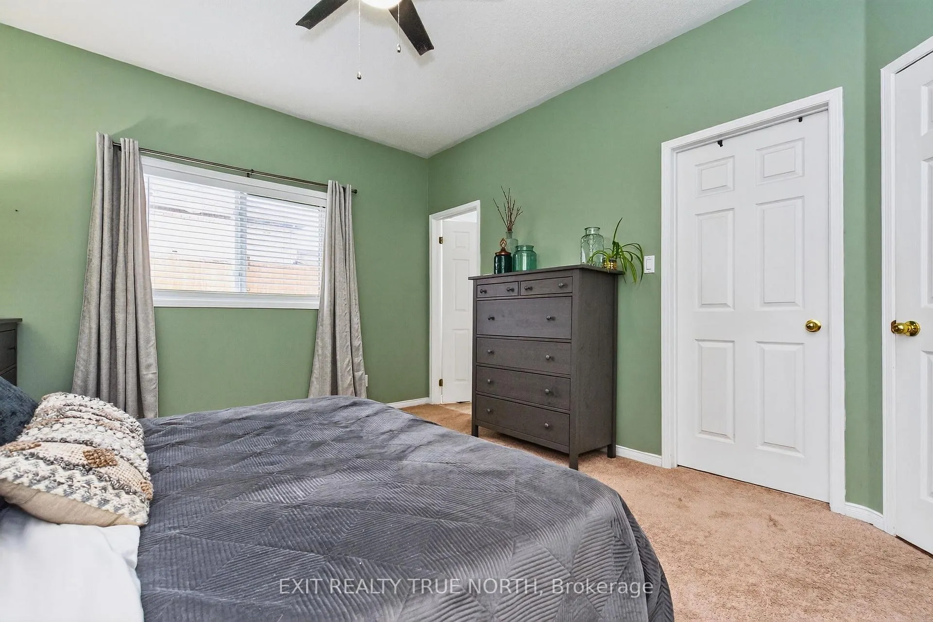 Photo 18 of 59 Edwards Drive, Barrie, Bayshore — HOMEH