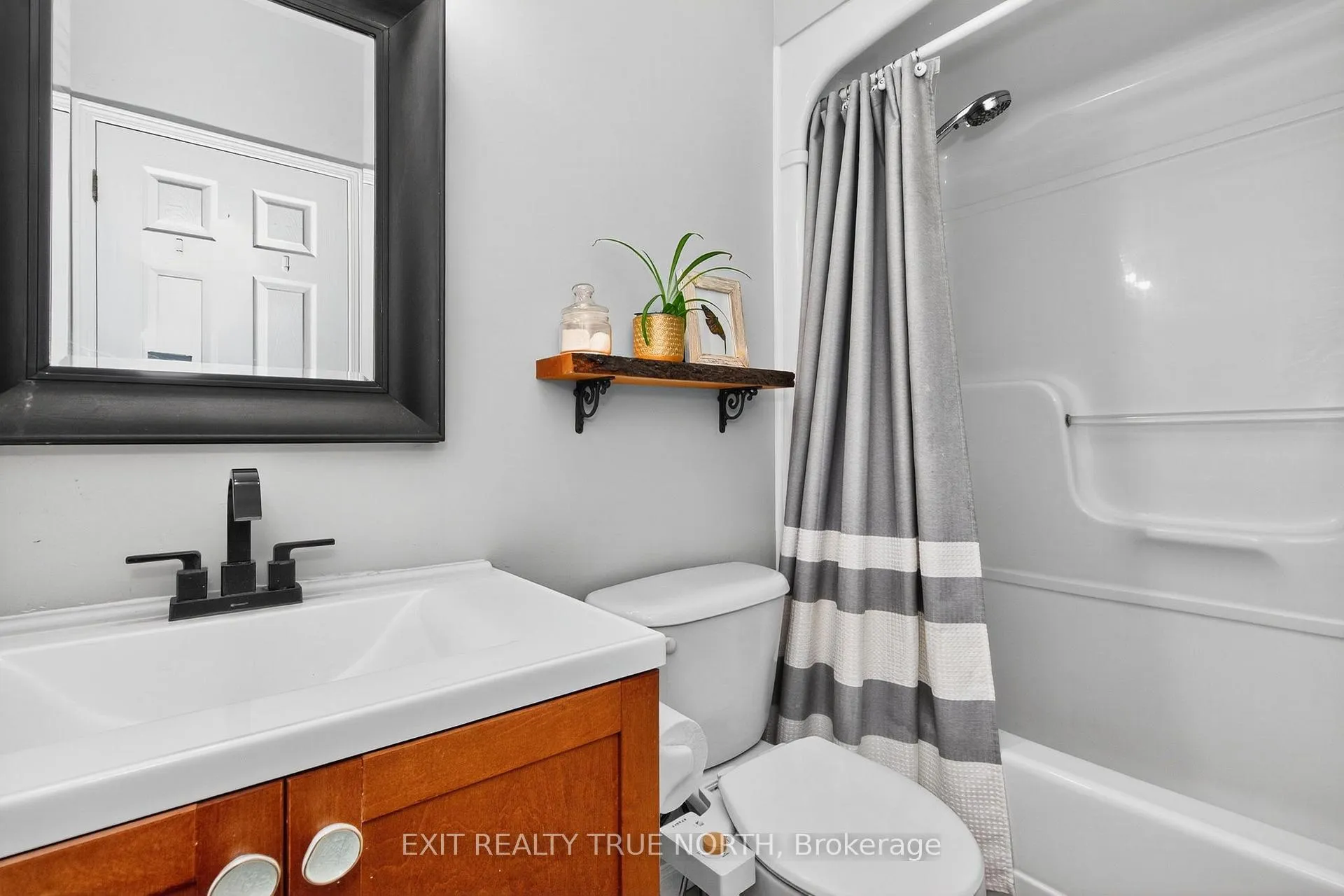 Photo 20 of 59 Edwards Drive, Barrie, Bayshore — HOMEH