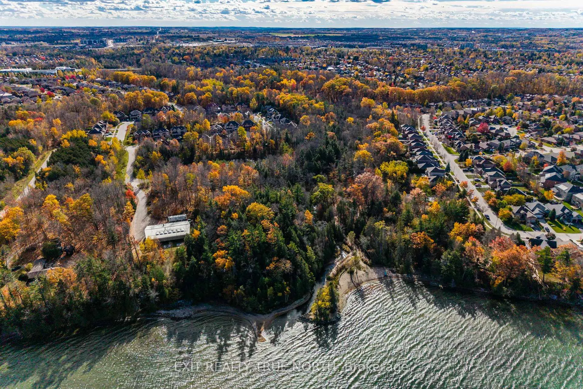 Photo 47 of 59 Edwards Drive, Barrie, Bayshore — HOMEH