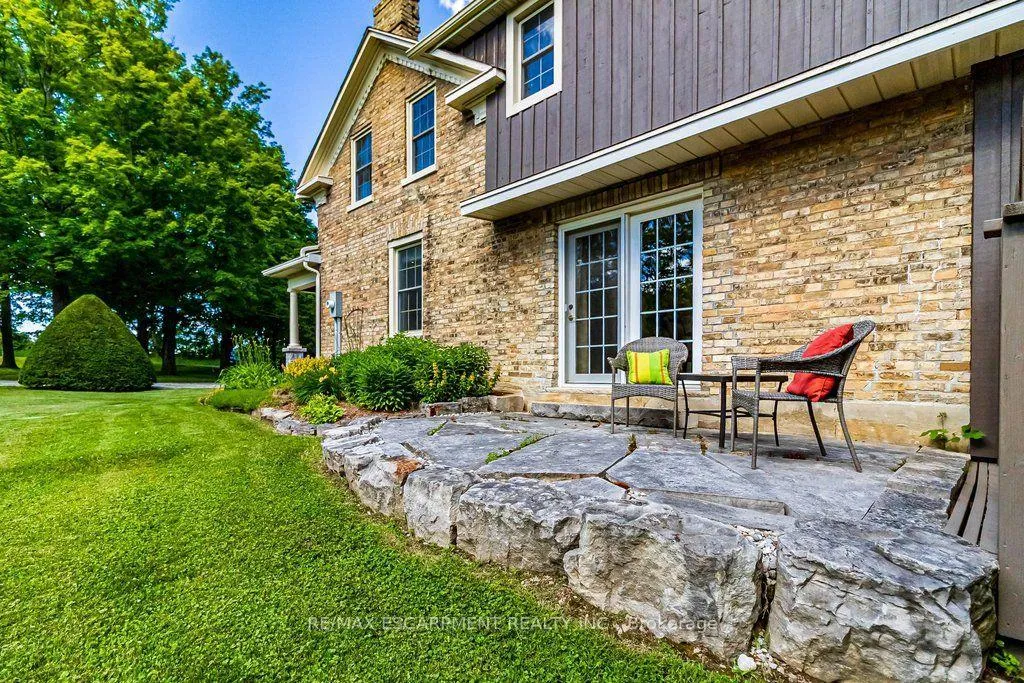 Photo 40 of 1048 Regional Road 97, Hamilton, Rural Flamborough — HOMEH
