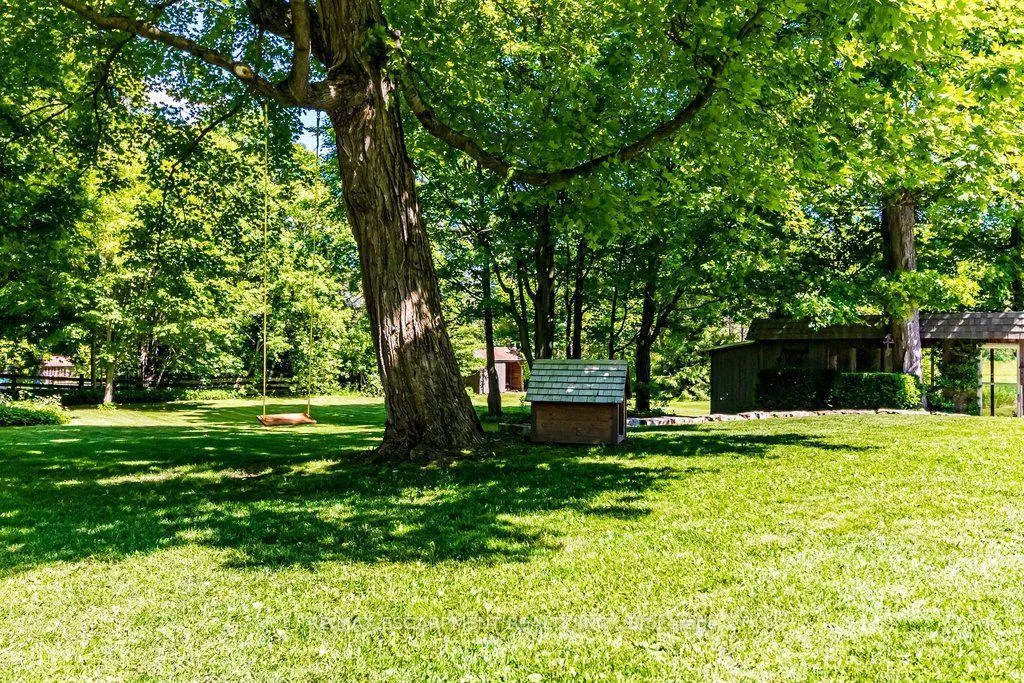 Photo 41 of 1048 Regional Road 97, Hamilton, Rural Flamborough — HOMEH