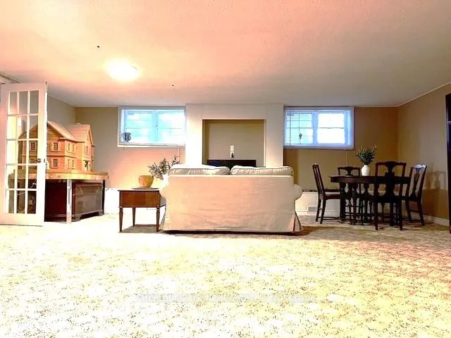 Photo 19 of 135 Christopher Avenue, Wasaga Beach — HOMEH