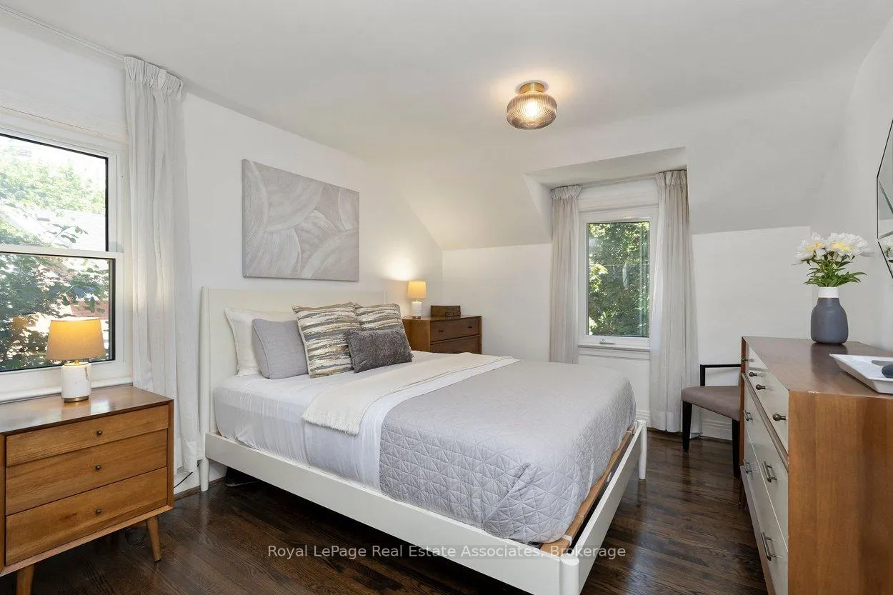 Photo 20 of 2 Byng Avenue, Brampton, Downtown Brampton — HOMEH