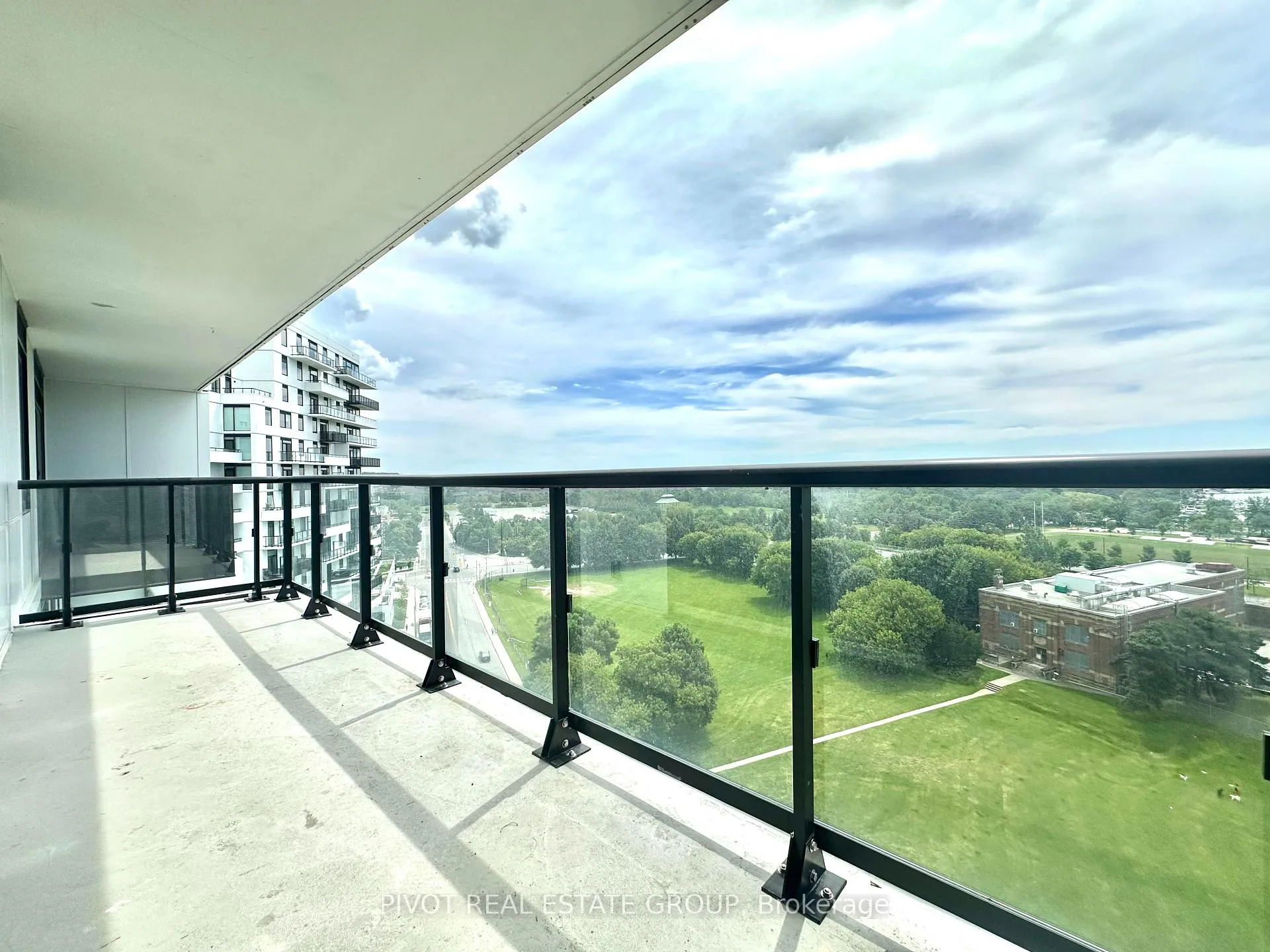 Photo 13 of Unit 1107, 1050 Eastern Avenue, Toronto, The Beaches — HOMEH