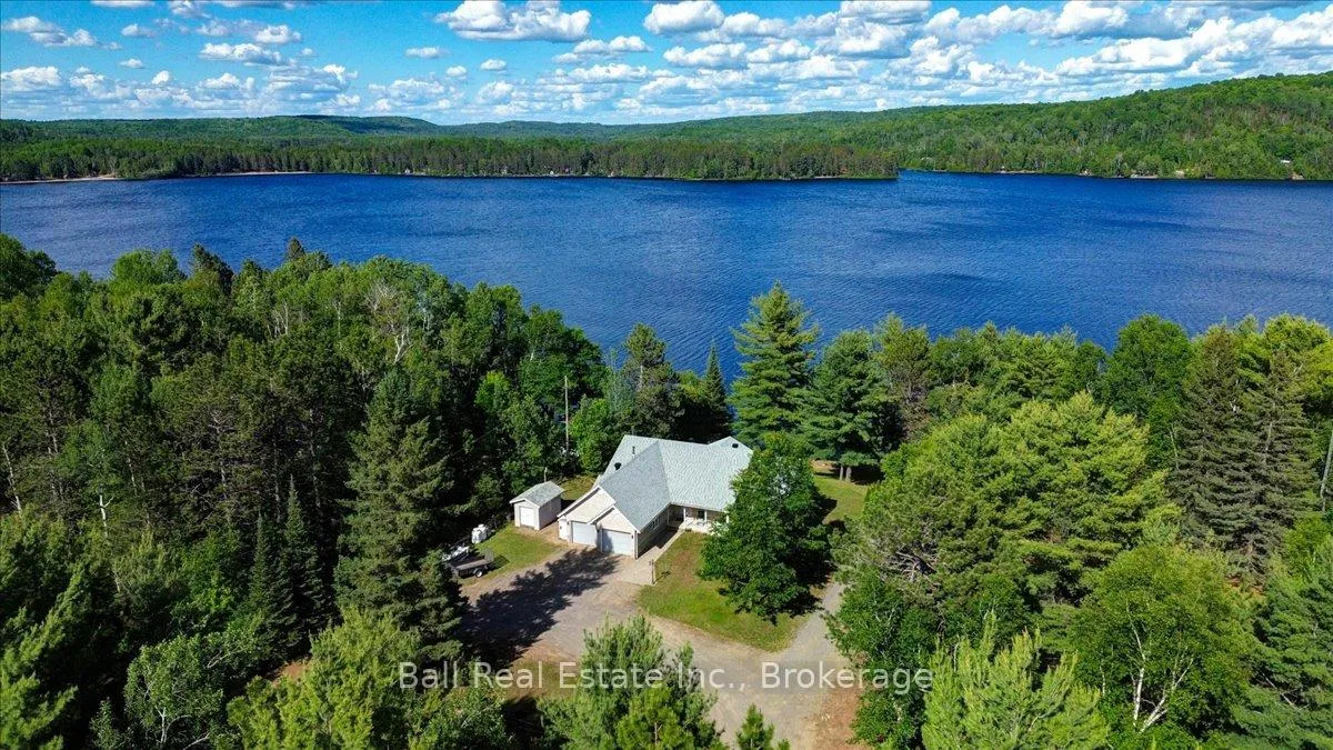 Photo of 214A Centre Road