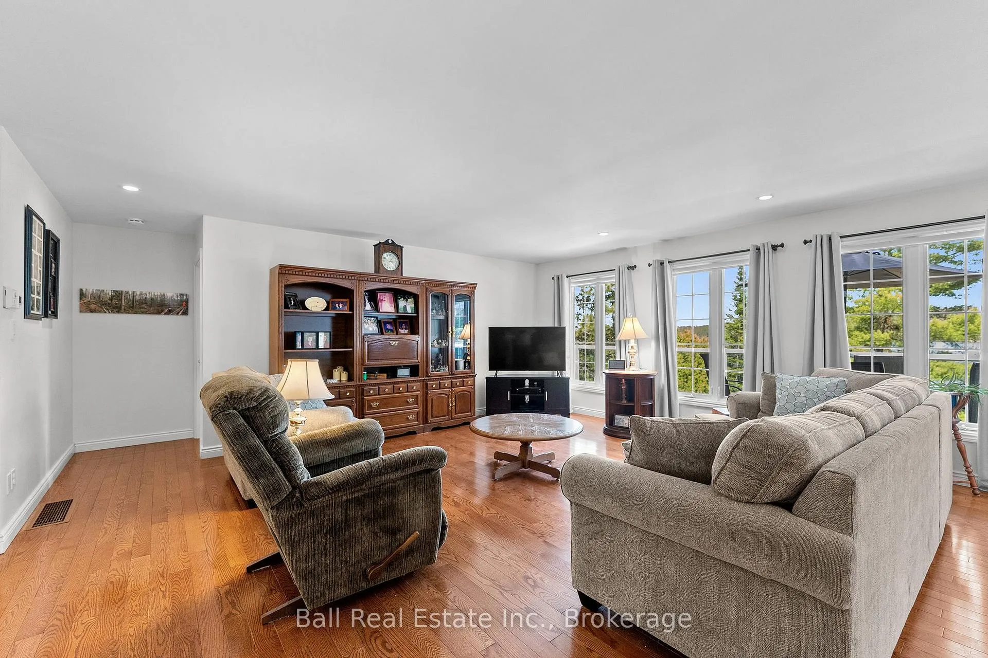 Photo 18 of 214A Centre Road, Hastings Highlands, McClure Ward — HOMEH
