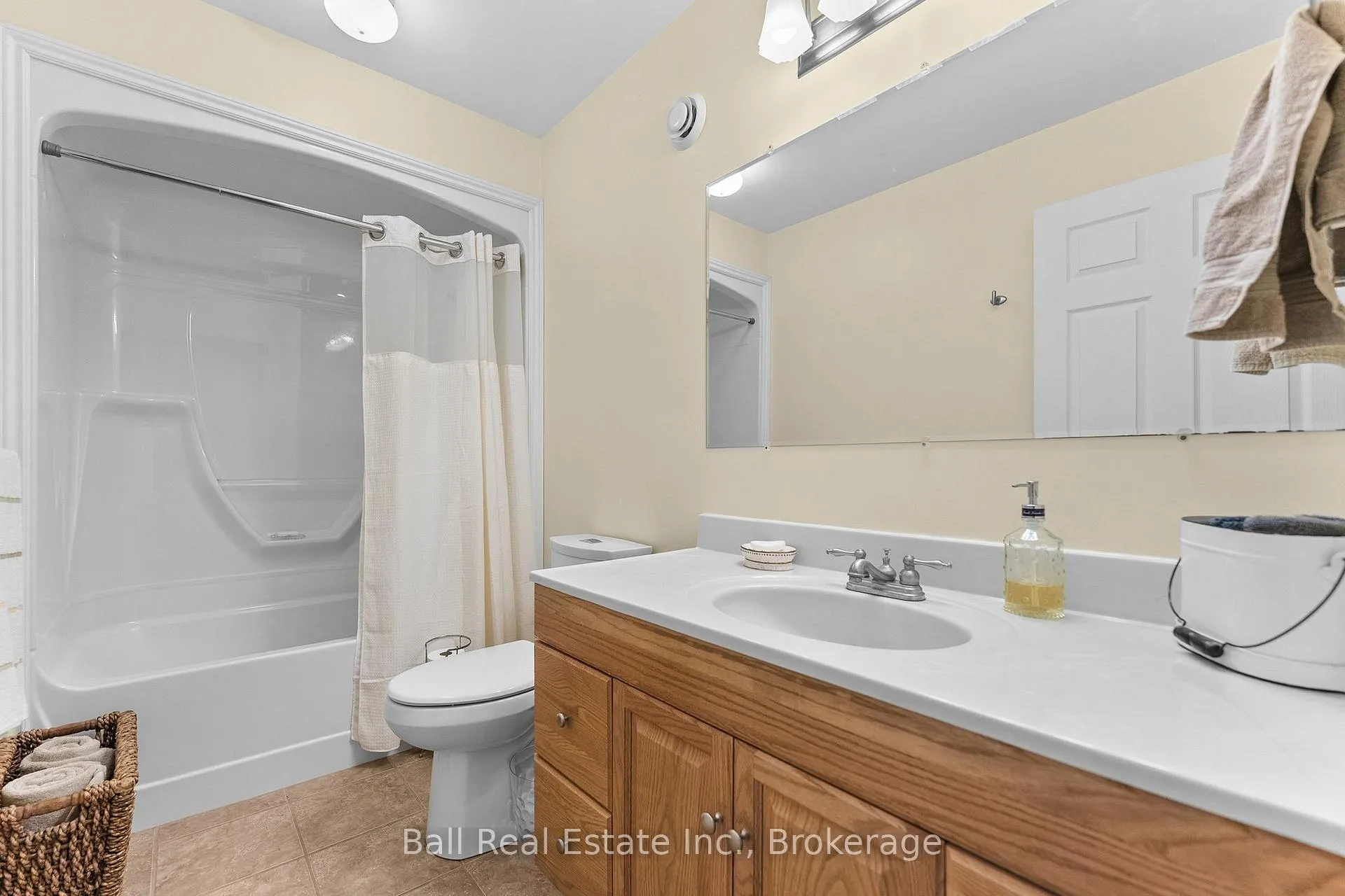 Photo 37 of 214A Centre Road, Hastings Highlands, McClure Ward — HOMEH