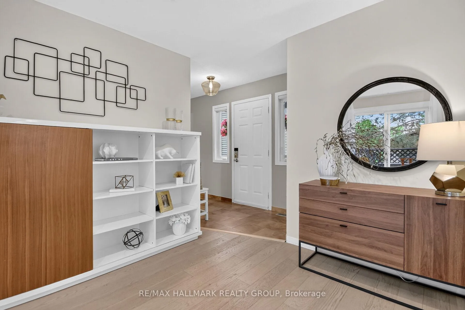 Photo 8 of Unit 7, 817 High Street E, Ottawa, Britannia Heights — HOMEH