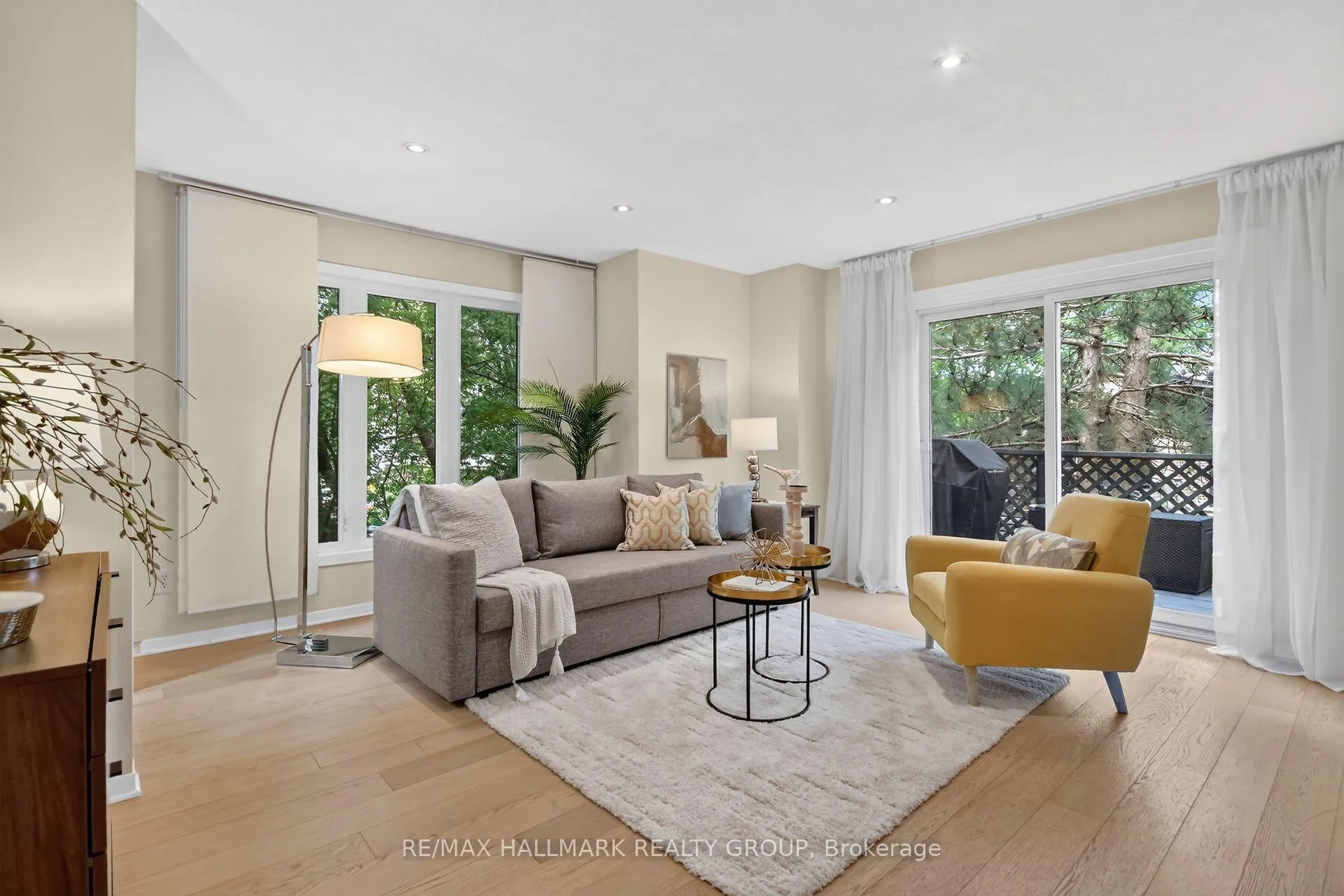 Photo 10 of Unit 7, 817 High Street E, Ottawa, Britannia Heights — HOMEH