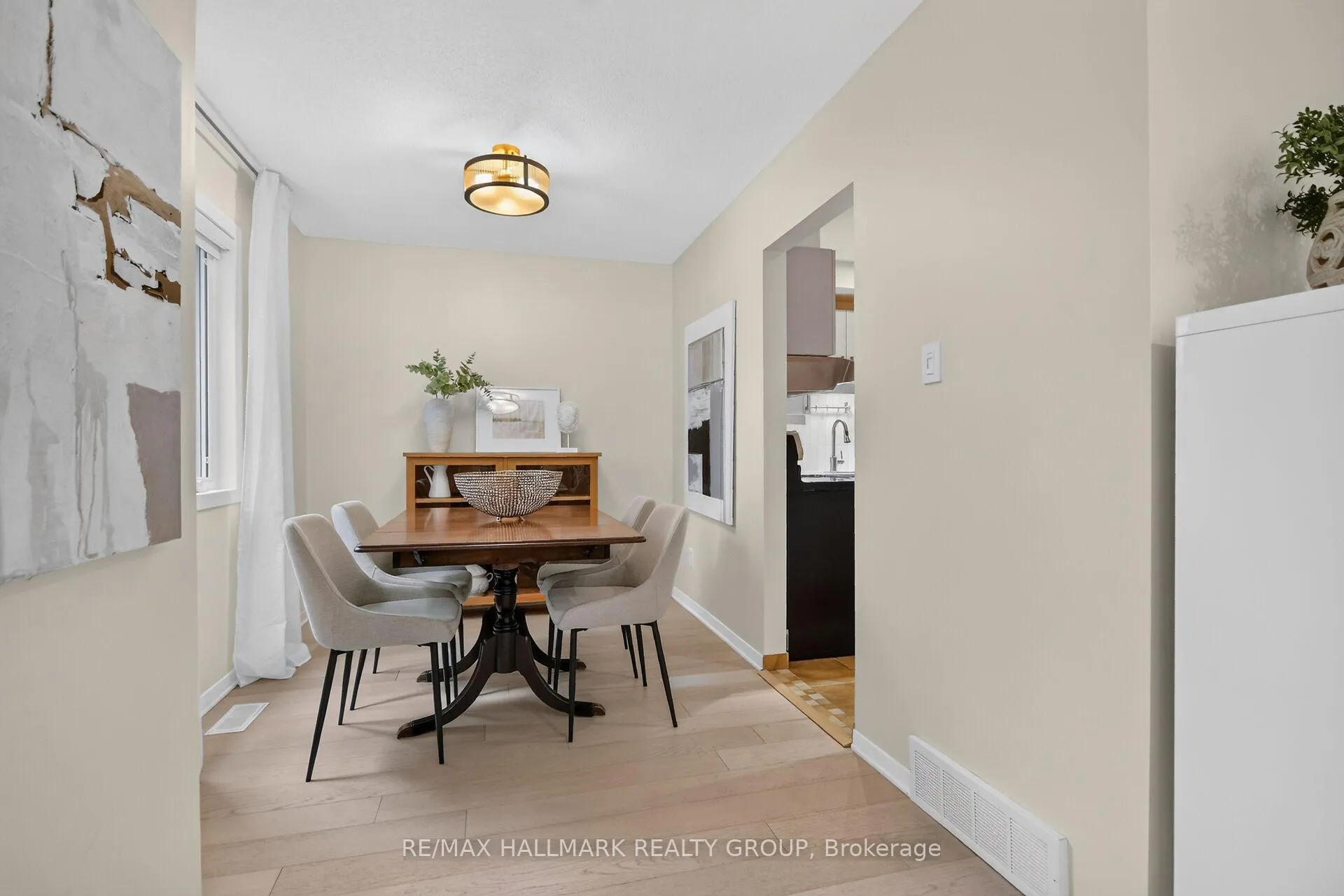 Photo 18 of Unit 7, 817 High Street E, Ottawa, Britannia Heights — HOMEH