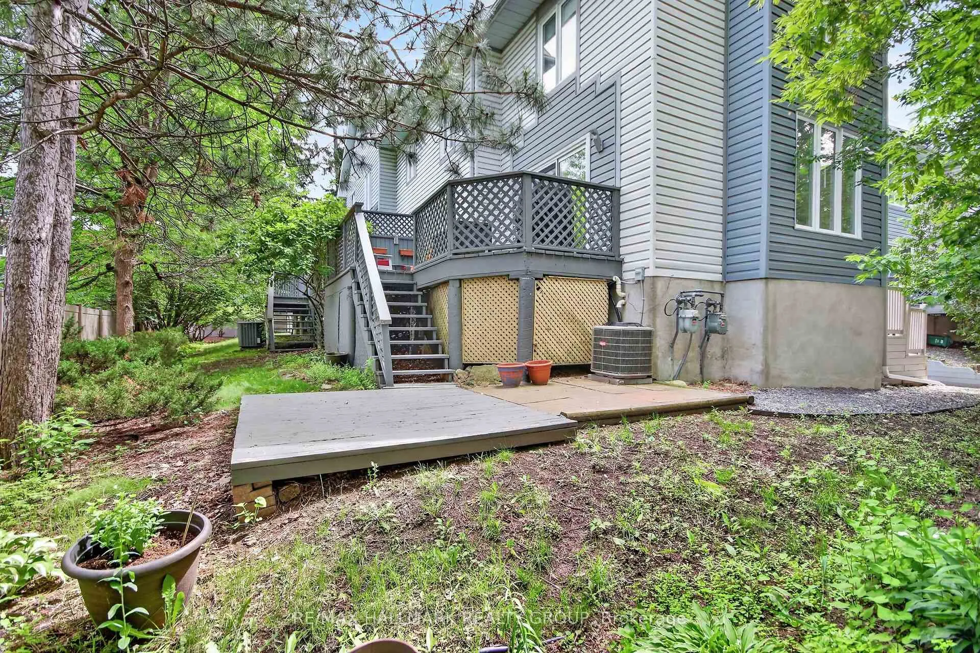 Photo 49 of Unit 7, 817 High Street E, Ottawa, Britannia Heights — HOMEH
