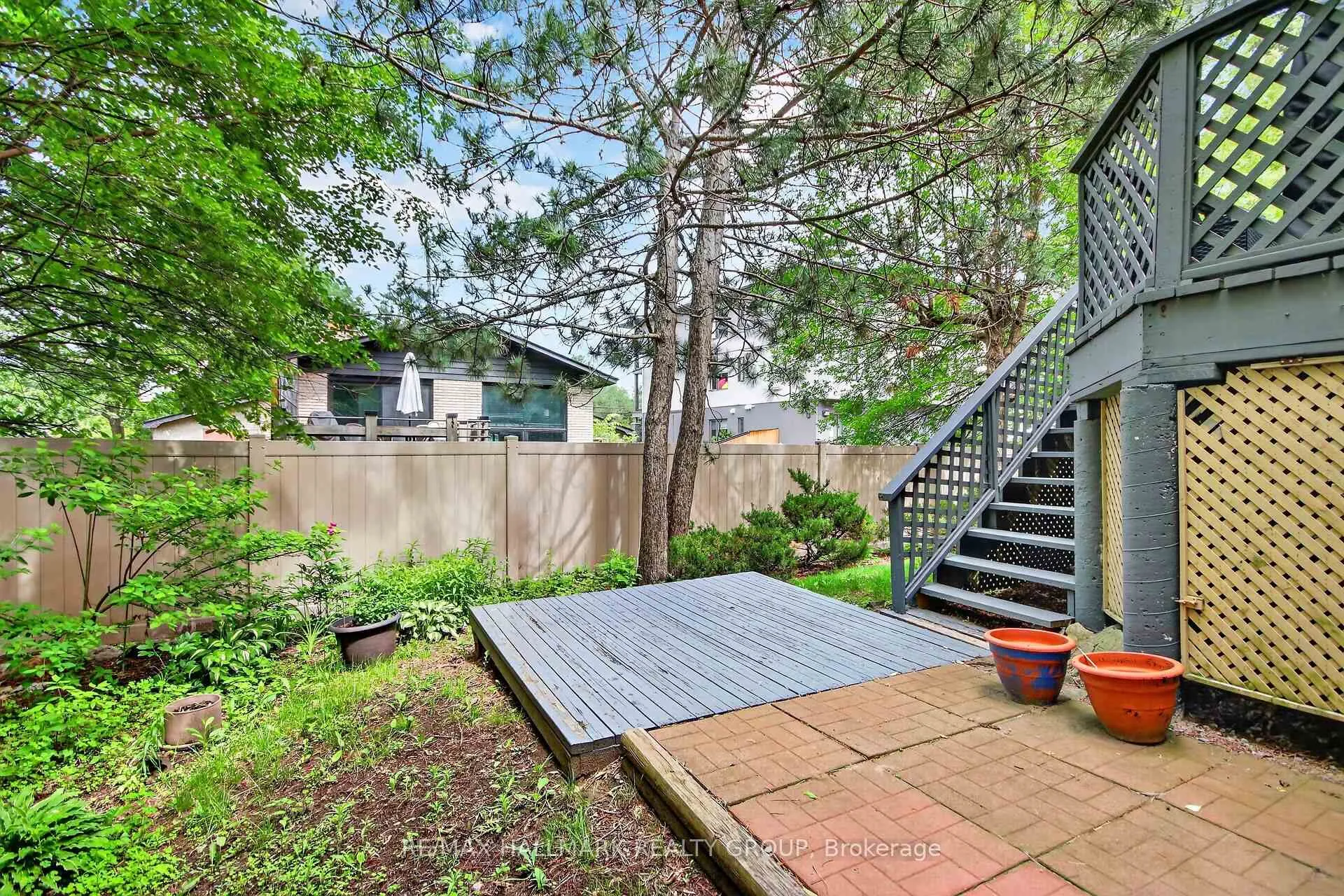 Photo 50 of Unit 7, 817 High Street E, Ottawa, Britannia Heights — HOMEH