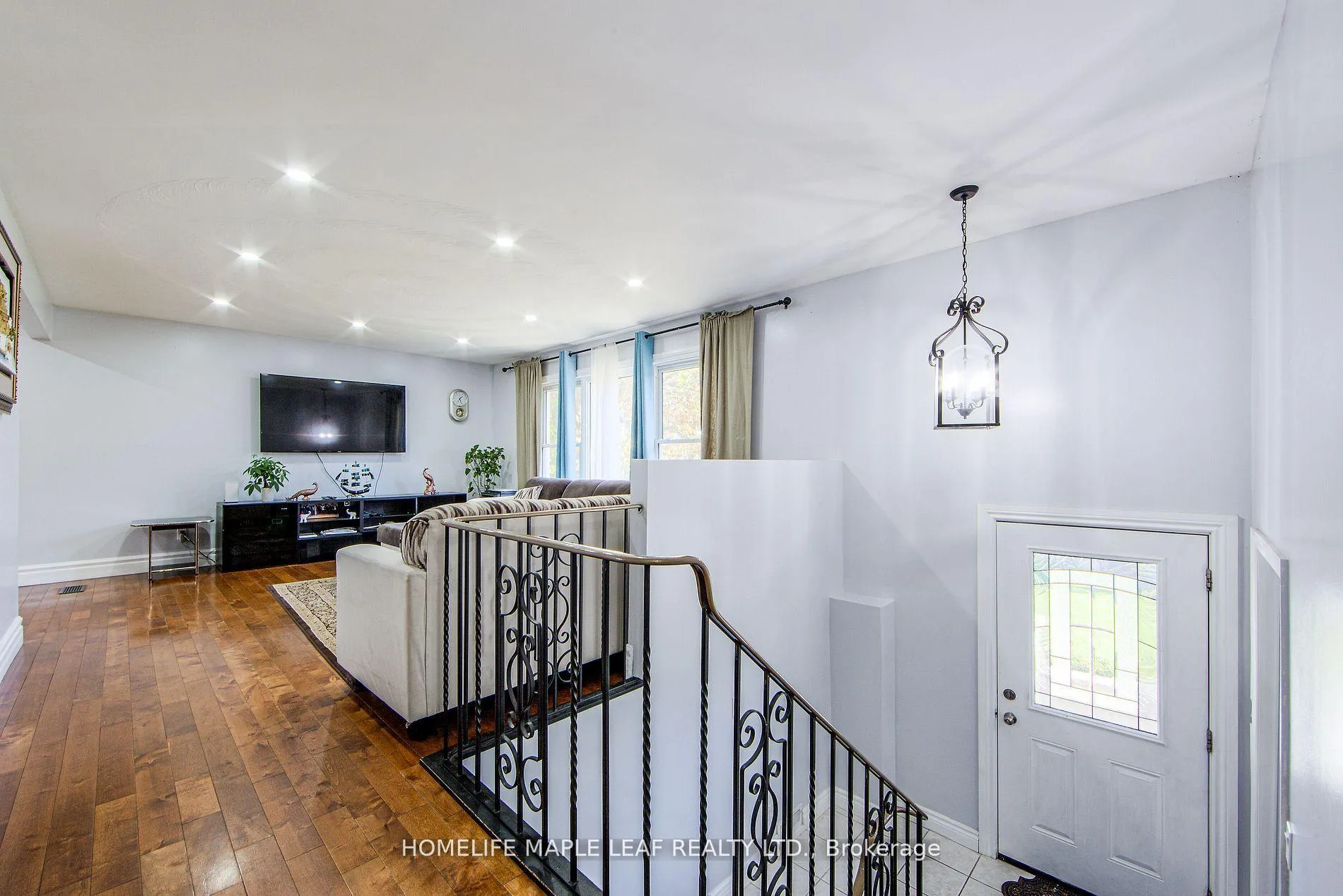 Photo 7 of 1630 Tottenham Road, New Tecumseth, Tottenham — HOMEH