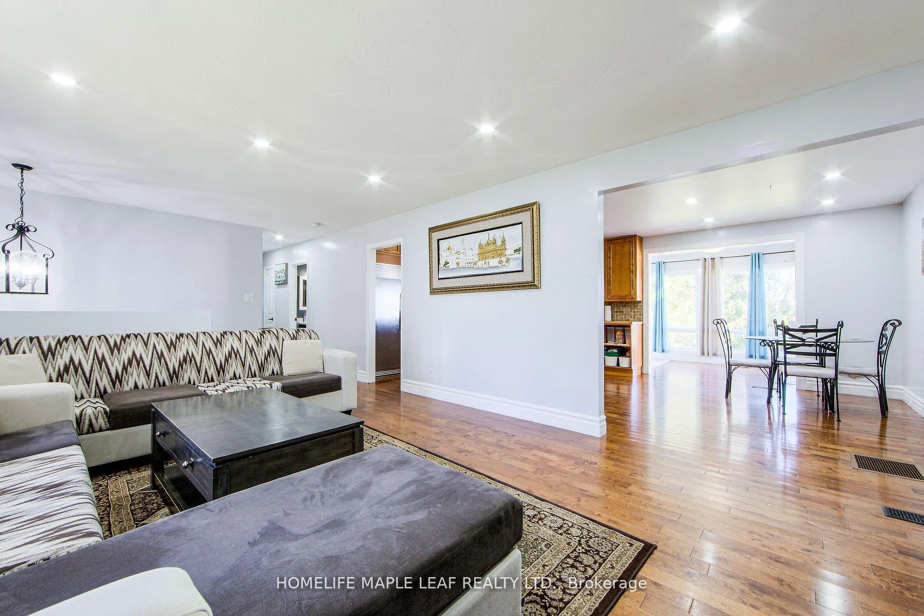 Photo 10 of 1630 Tottenham Road, New Tecumseth, Tottenham — HOMEH
