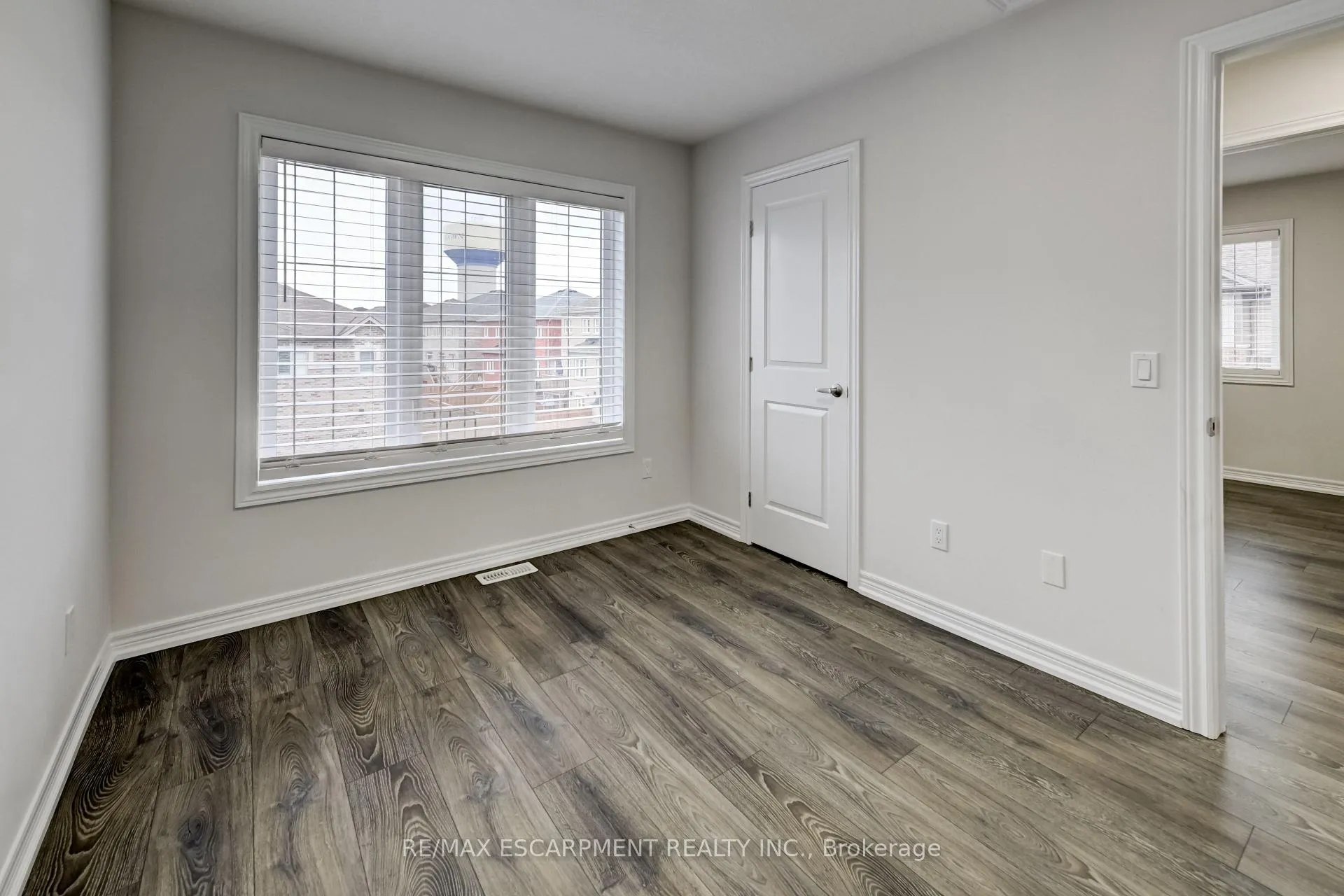 Photo 24 of 23 Ridgeside Lane, Hamilton, Waterdown — HOMEH