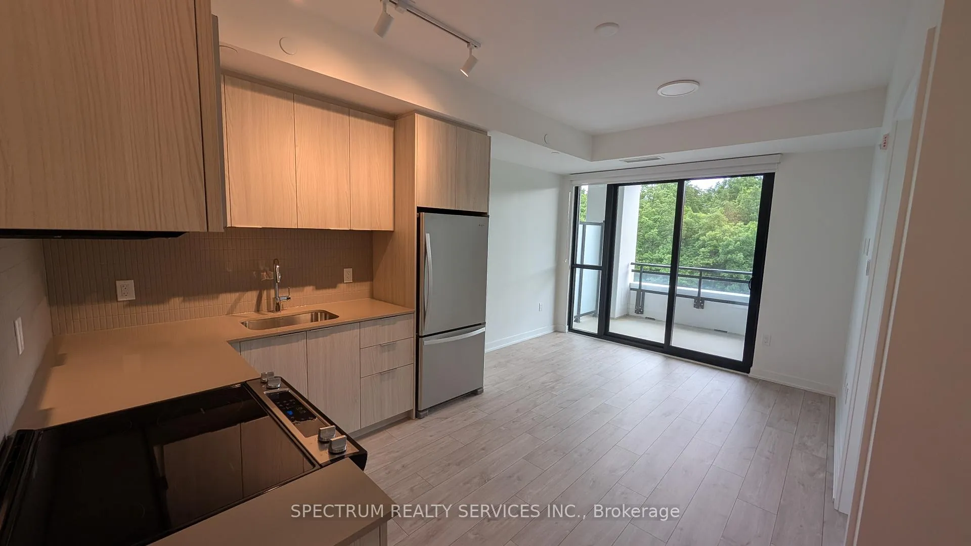 Photo 2 of Unit 315, 740 Whitlock Avenue, Milton, Cobban — HOMEH