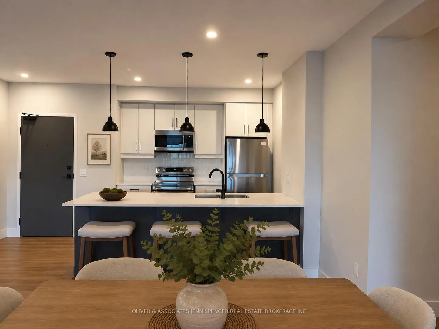 Photo 4 of Unit 201, 3395 Morgan Avenue, London, South W — HOMEH
