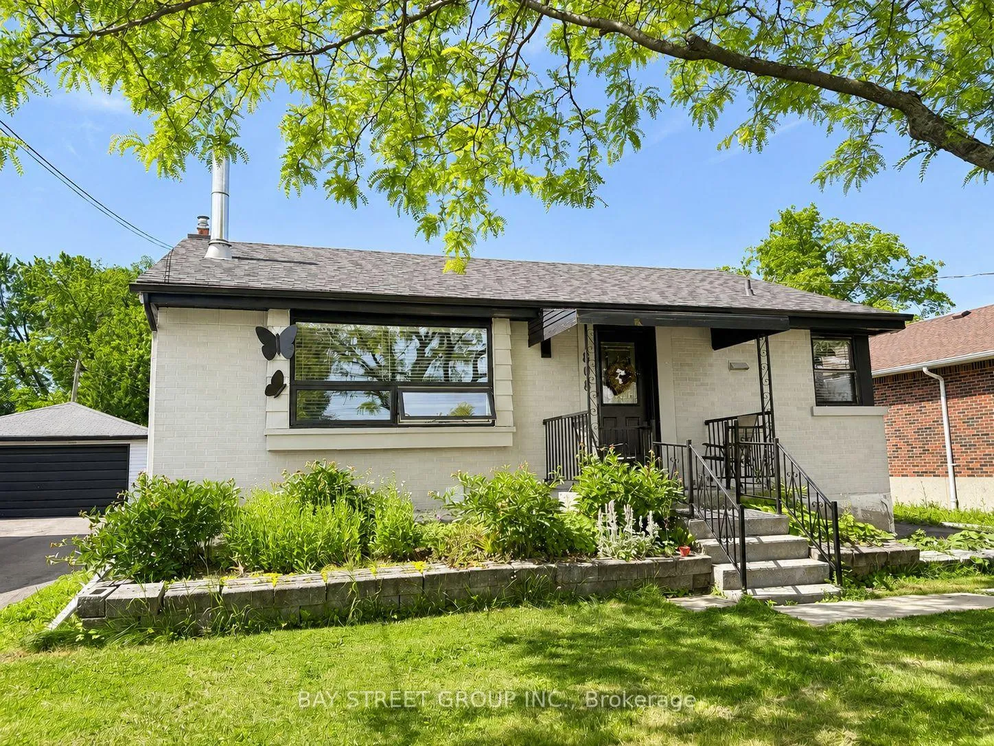 Photo 2 of Unit Bsmt, 808 Tenth Avenue, Hamilton, Hampton Heights — HOMEH