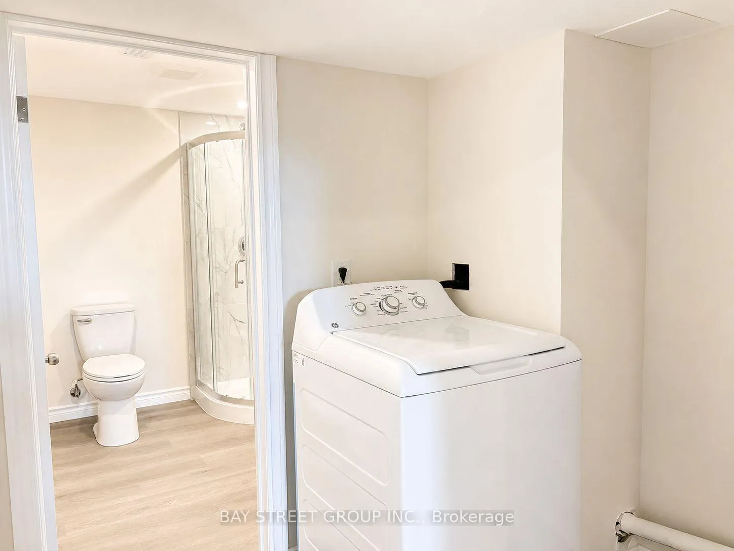 Photo 10 of Unit Bsmt, 808 Tenth Avenue, Hamilton, Hampton Heights — HOMEH