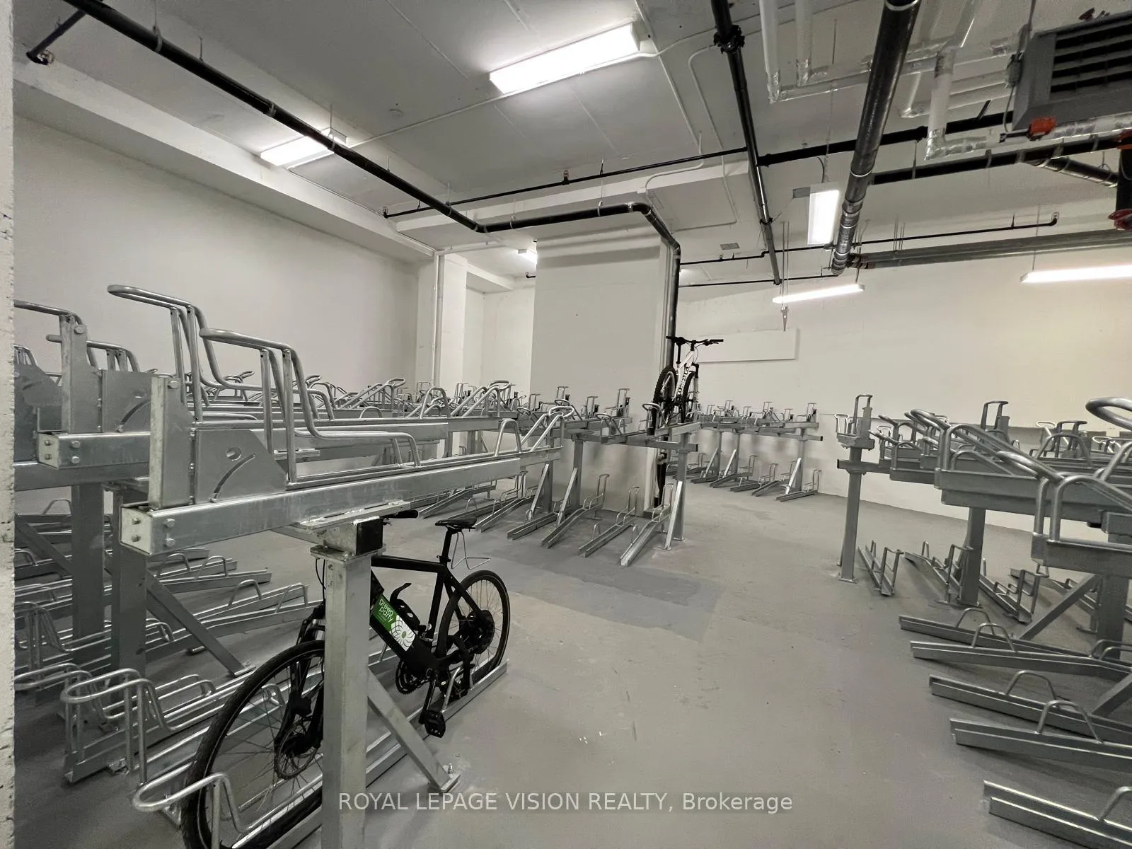 Photo 11 of Unit 1001, 501 Yonge Street, Toronto, Church-Yonge Corridor — HOMEH