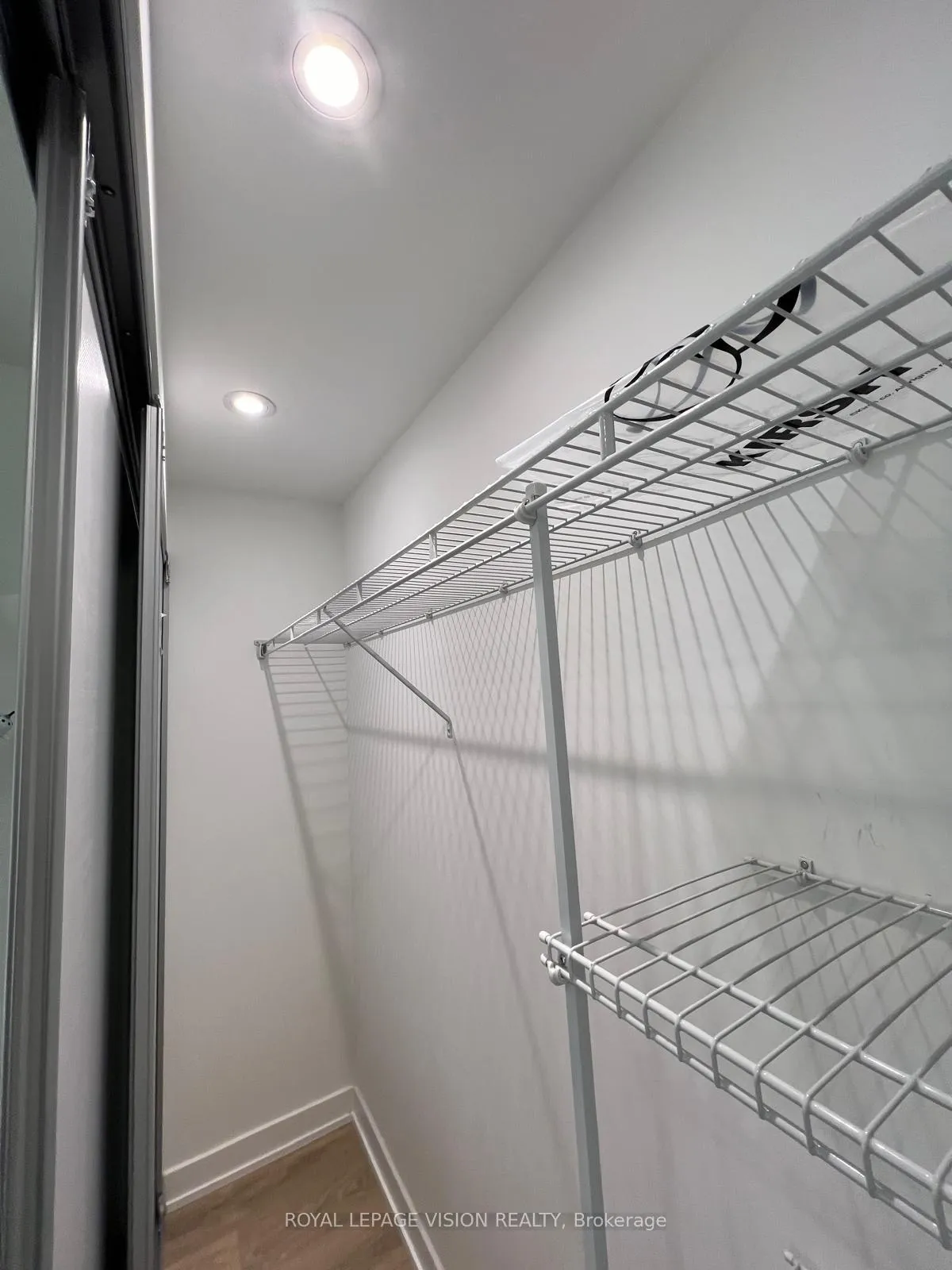 Photo 14 of Unit 1001, 501 Yonge Street, Toronto, Church-Yonge Corridor — HOMEH