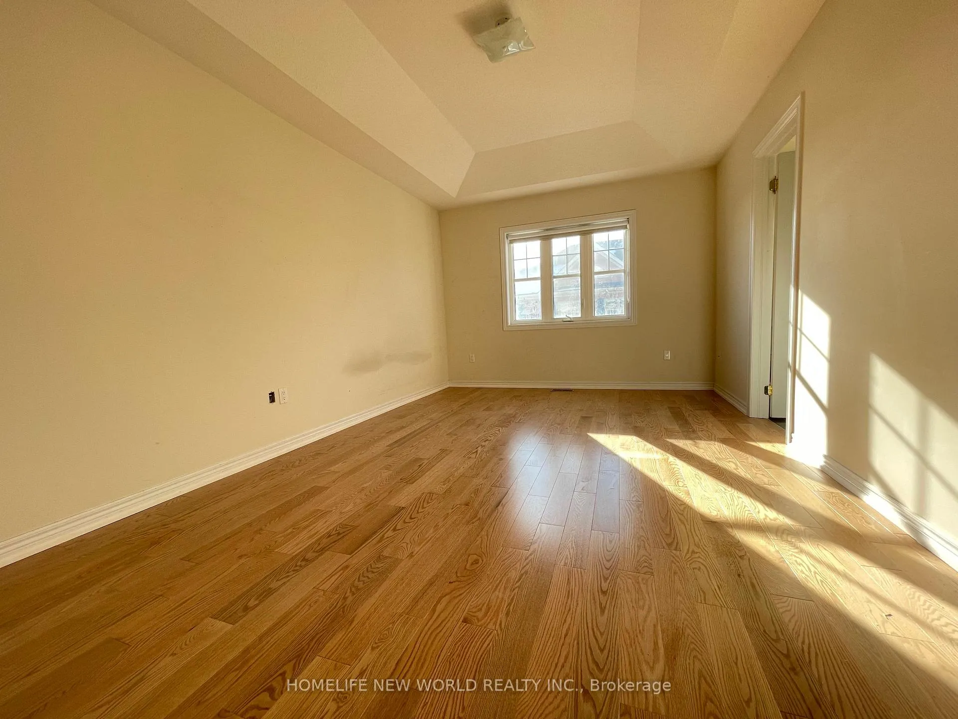 Photo 8 of 3 Robert Osprey Drive, Markham, Cathedraltown — HOMEH