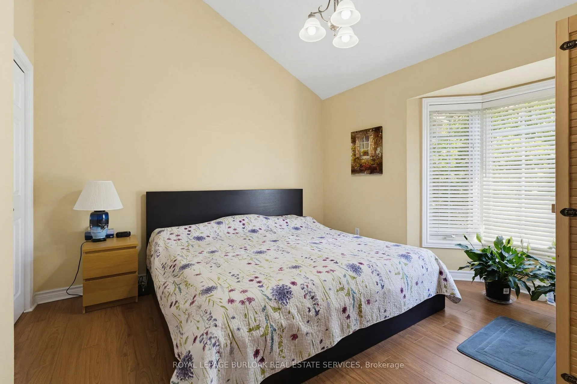Photo 11 of Unit 110, 3480 Upper Middle Road, Burlington, Palmer — HOMEH