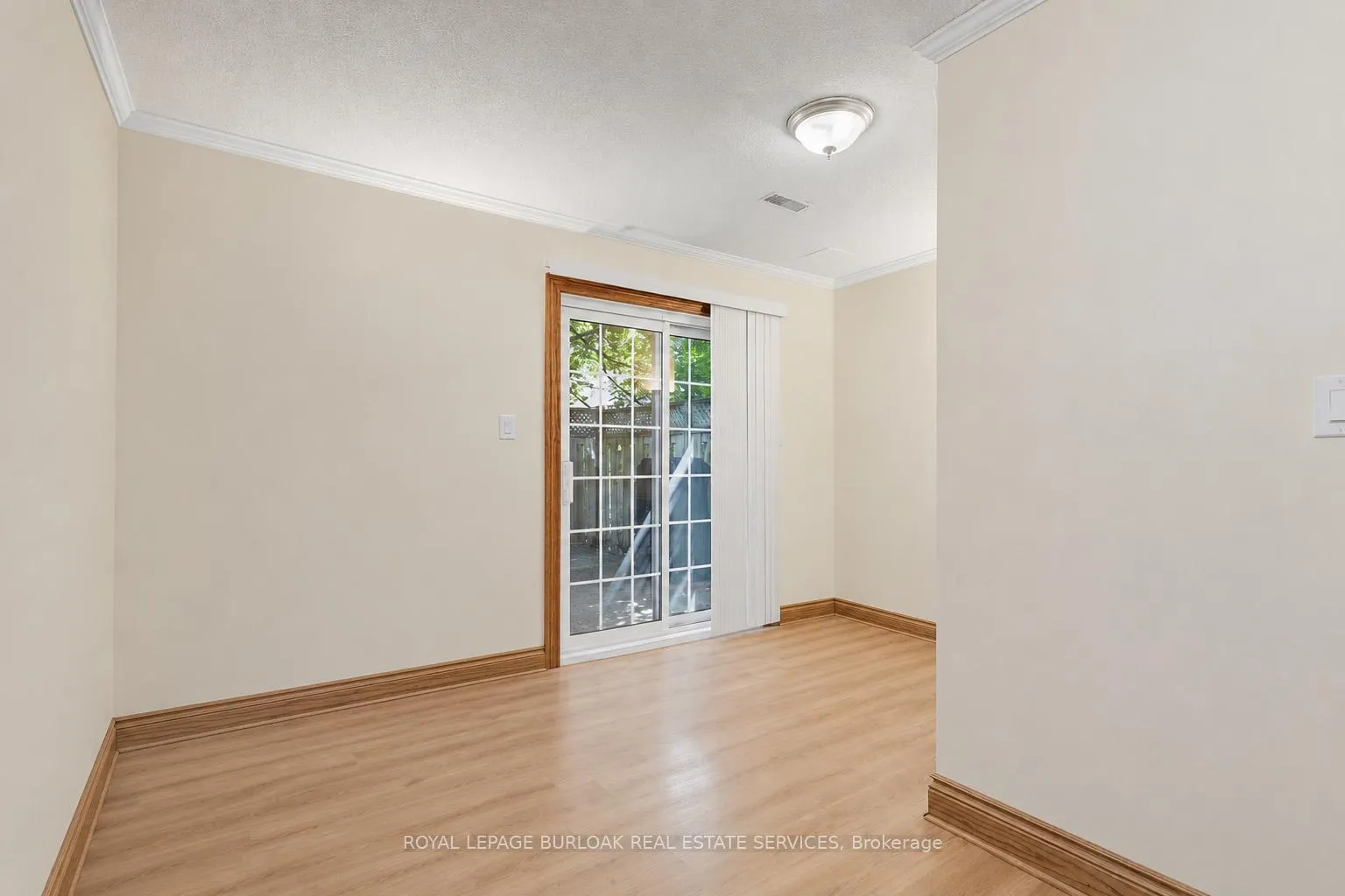 Photo 18 of Unit 110, 3480 Upper Middle Road, Burlington, Palmer — HOMEH