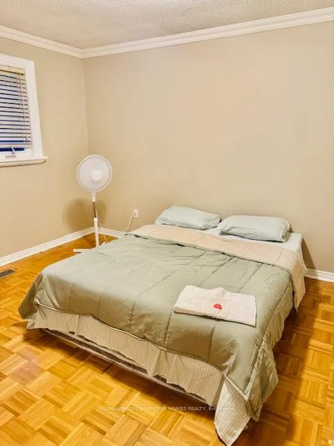 Photo 7 of 4562 Penhallow Road, Mississauga, Creditview — HOMEH