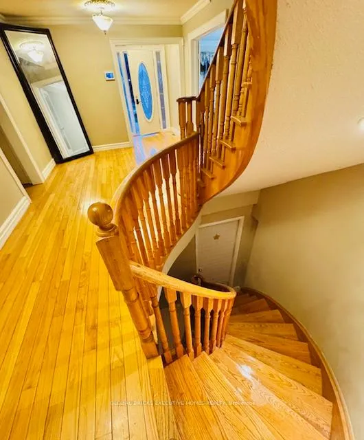 Photo 8 of 4562 Penhallow Road, Mississauga, Creditview — HOMEH