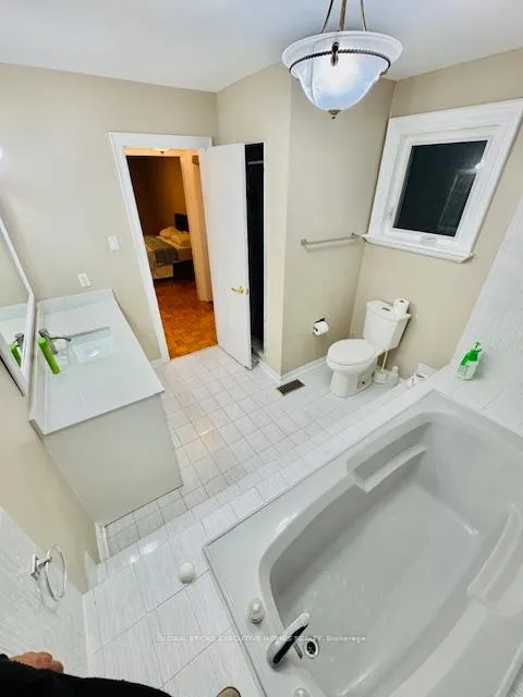 Photo 15 of 4562 Penhallow Road, Mississauga, Creditview — HOMEH